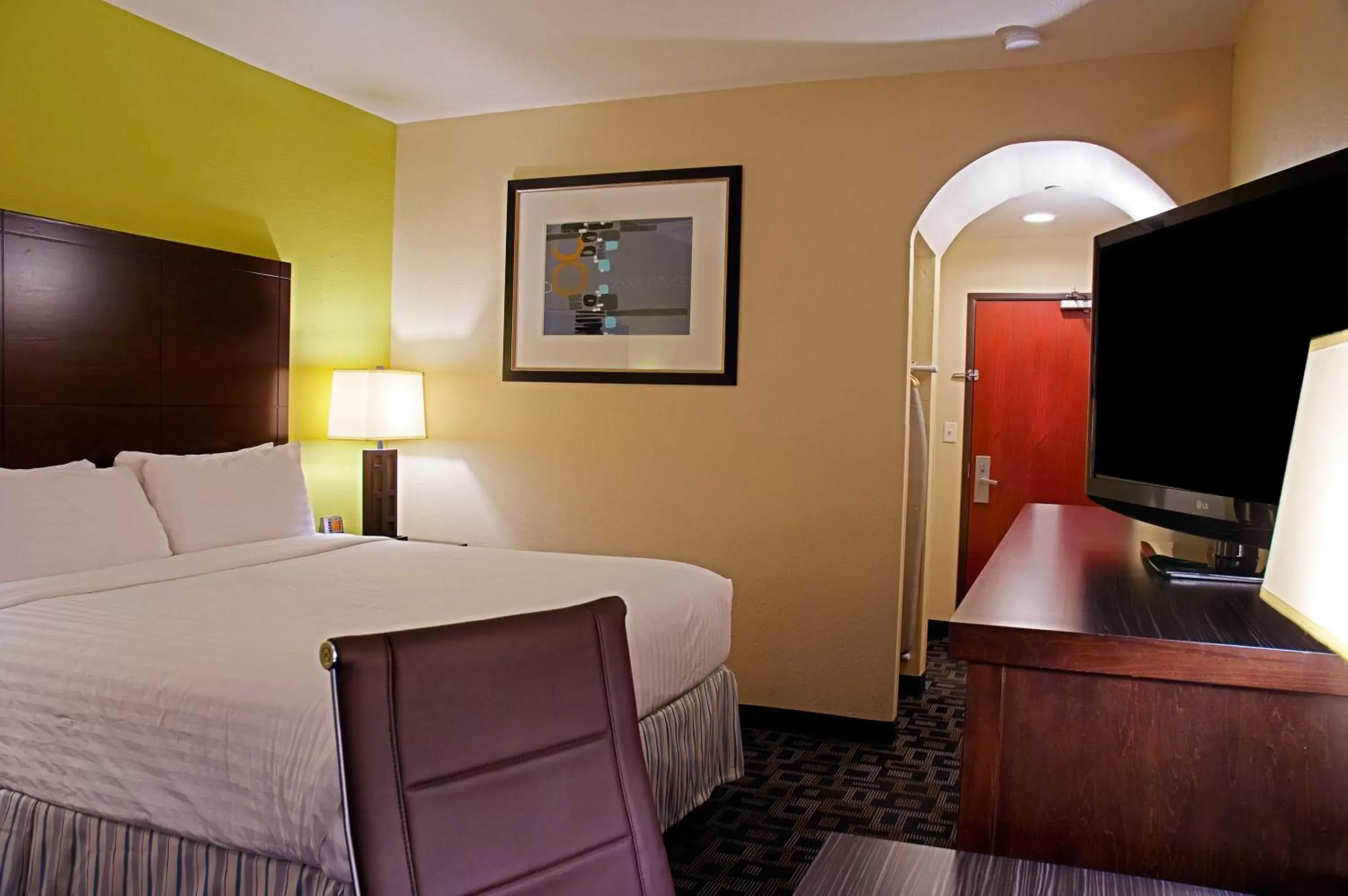 Bed in Super 8 by Wyndham Irving/DFW Apt/North Bed in Super 8 by Wyndham Irving/DFW Apt/North