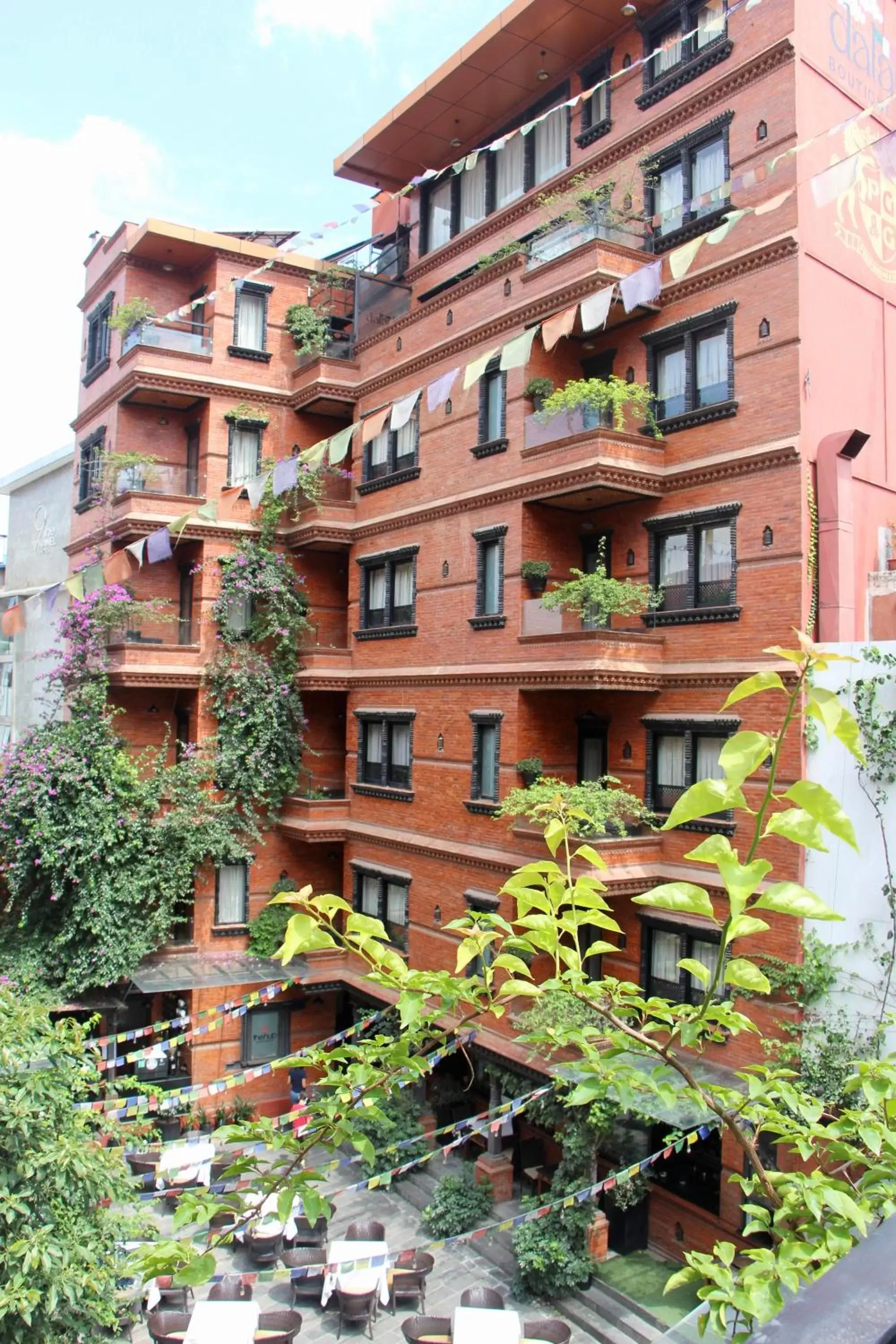 Property Building in Dalai-La Boutique Hotel