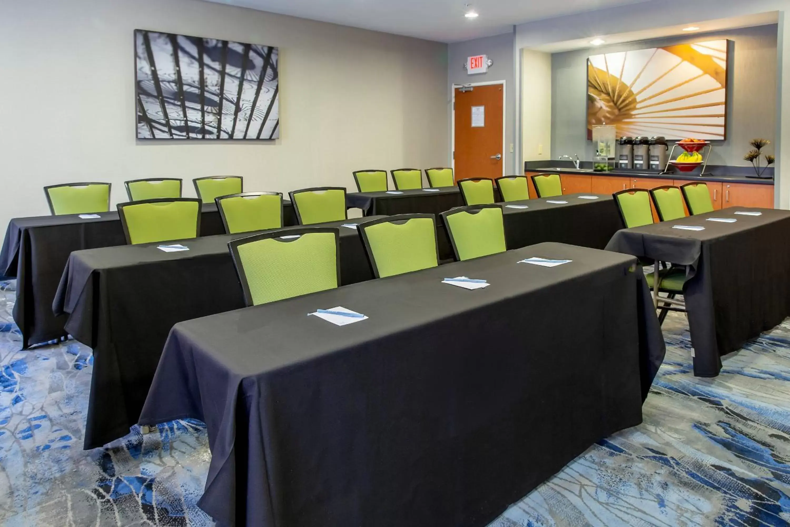 Meeting/conference room in Fairfield Inn & Suites Minneapolis Eden Prairie