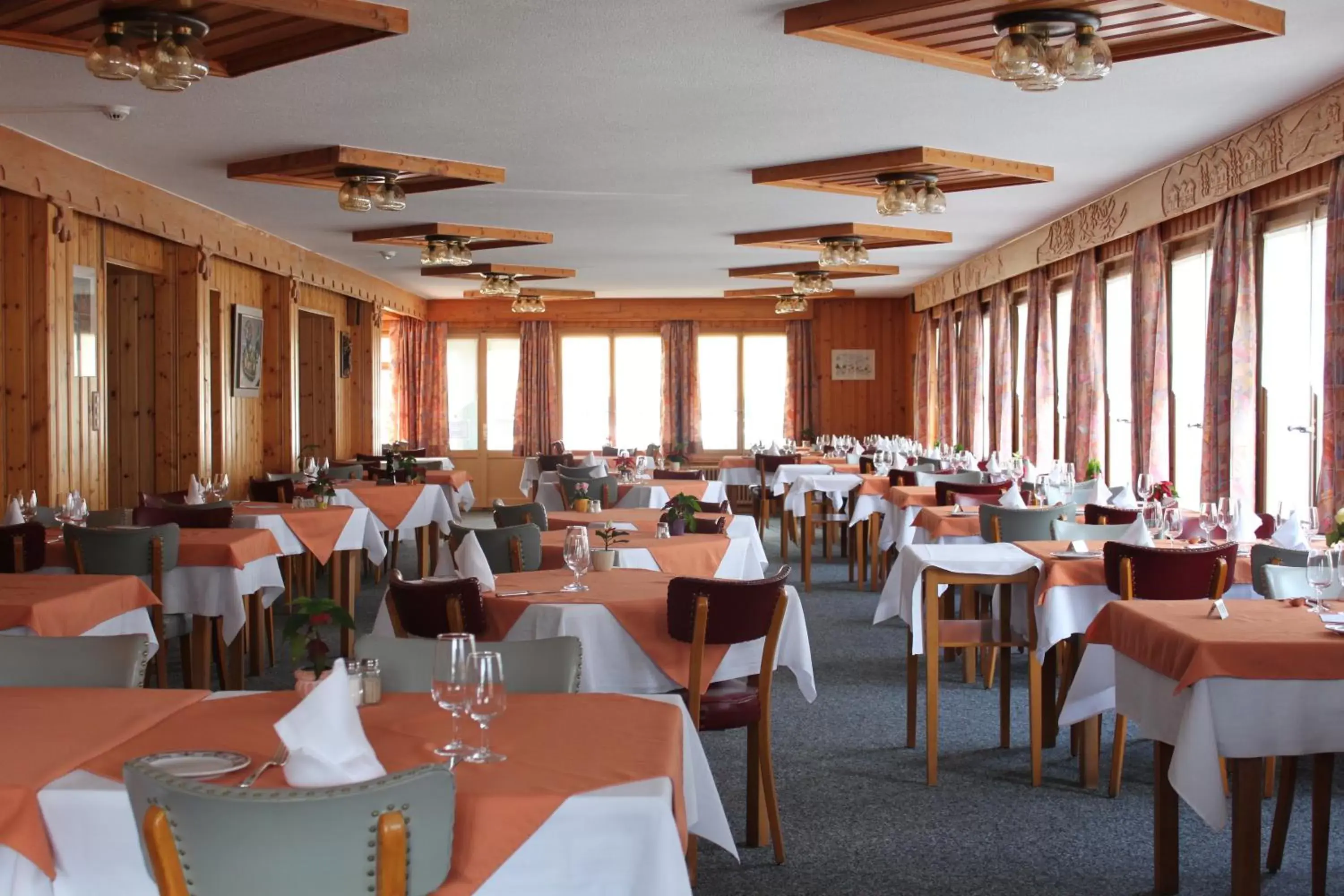 Restaurant/Places to Eat in Hotel de la Poste Verbier