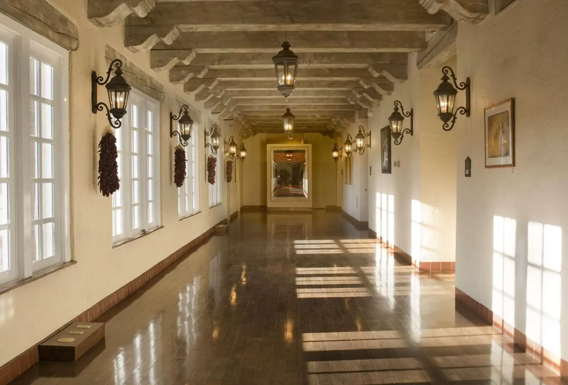 Lobby or reception in Hilton Santa Fe Historic Plaza