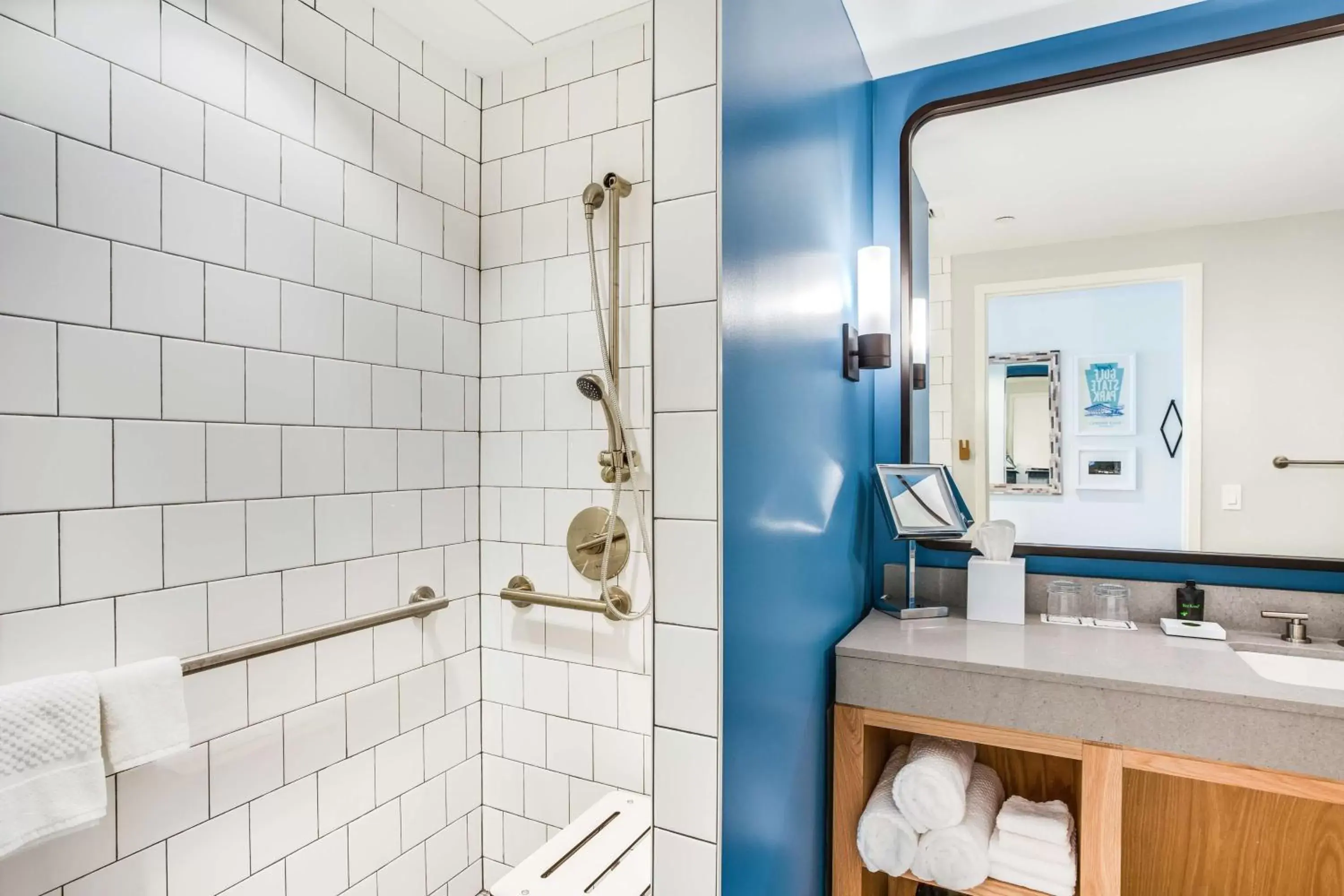 Bathroom in The Lodge at Gulf State Park, A Hilton Hotel