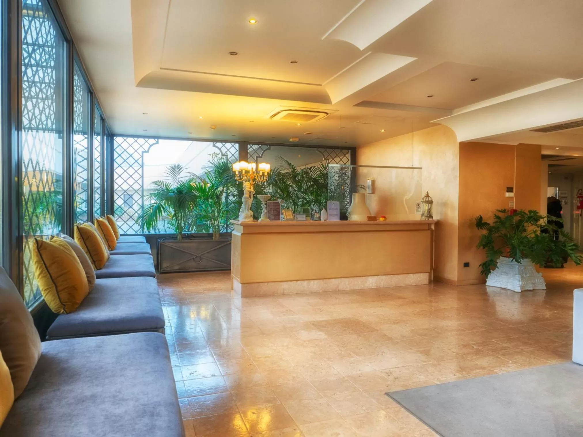 Lobby or reception in Hotel Europa