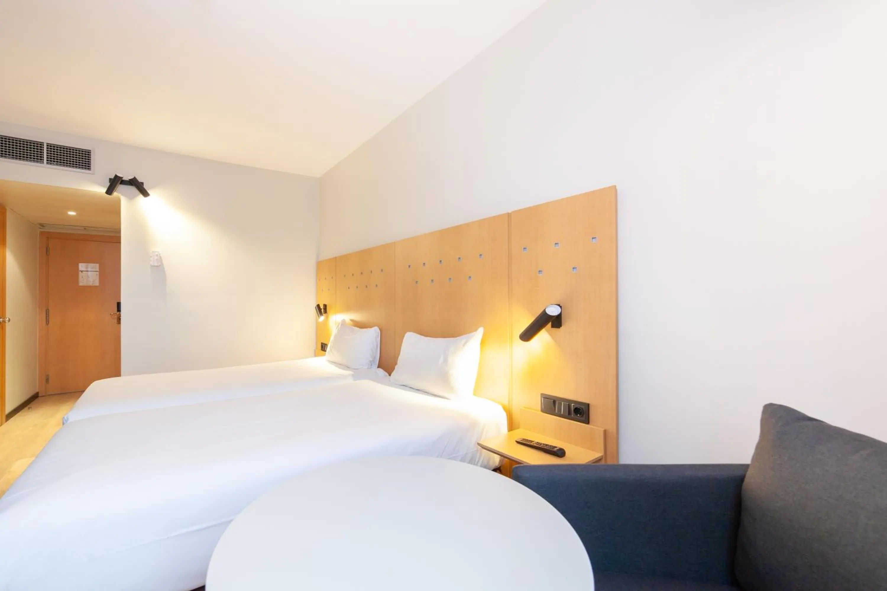 Bed in Ibis Alcala de Henares La Garena