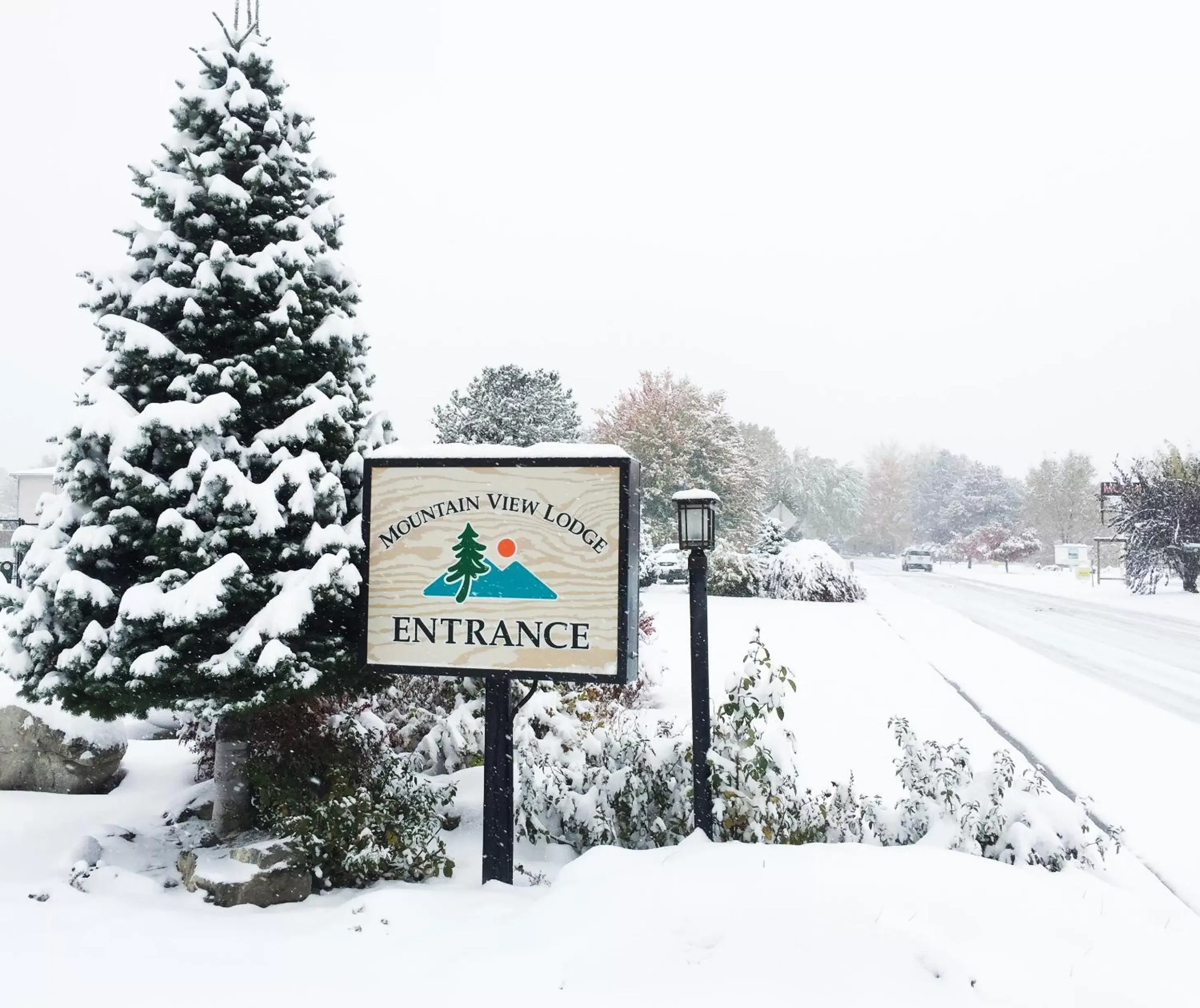 Property logo or sign, Winter in Mountain View Lodge