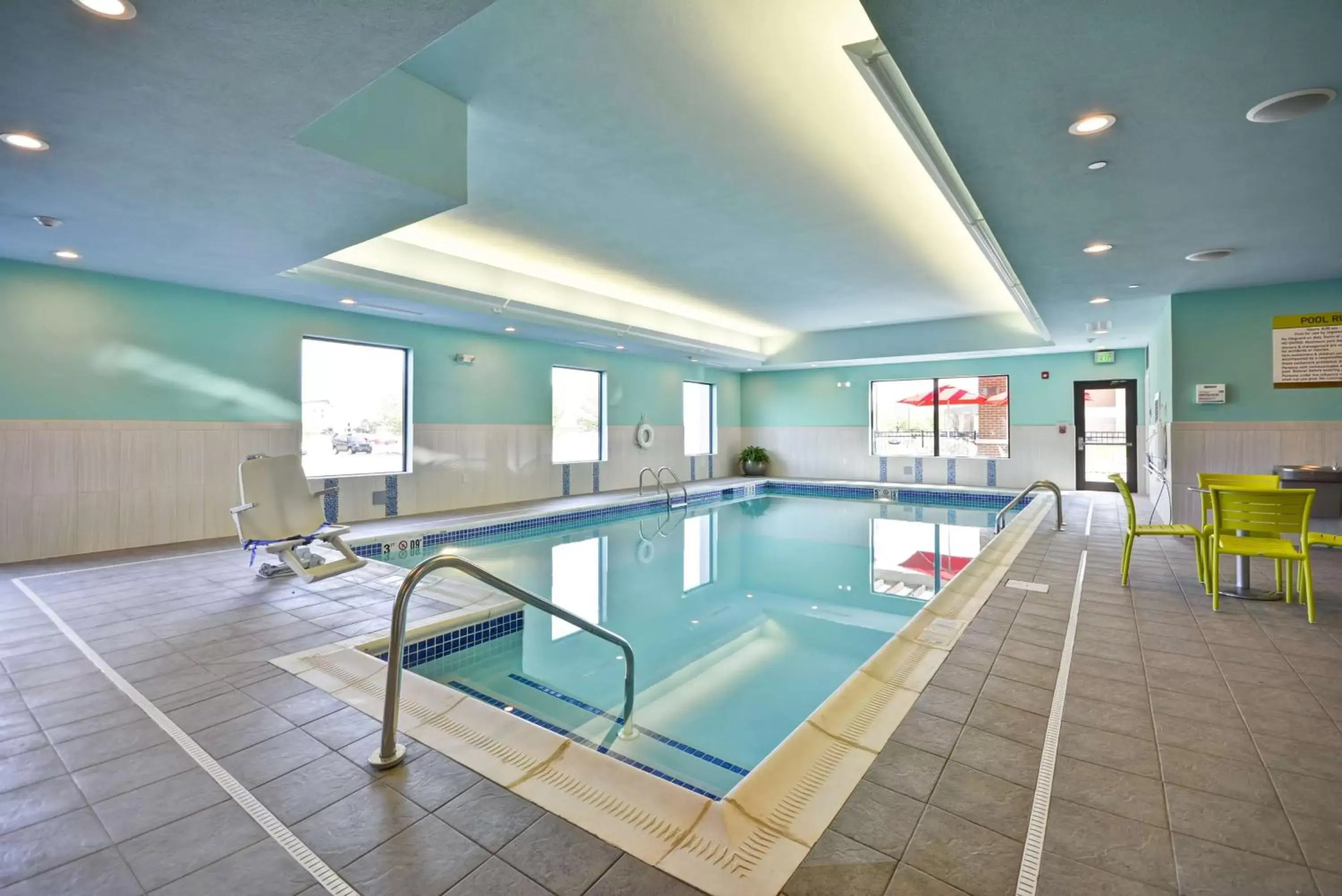 Pool view, Swimming Pool in Home2 Suites By Hilton Evansville