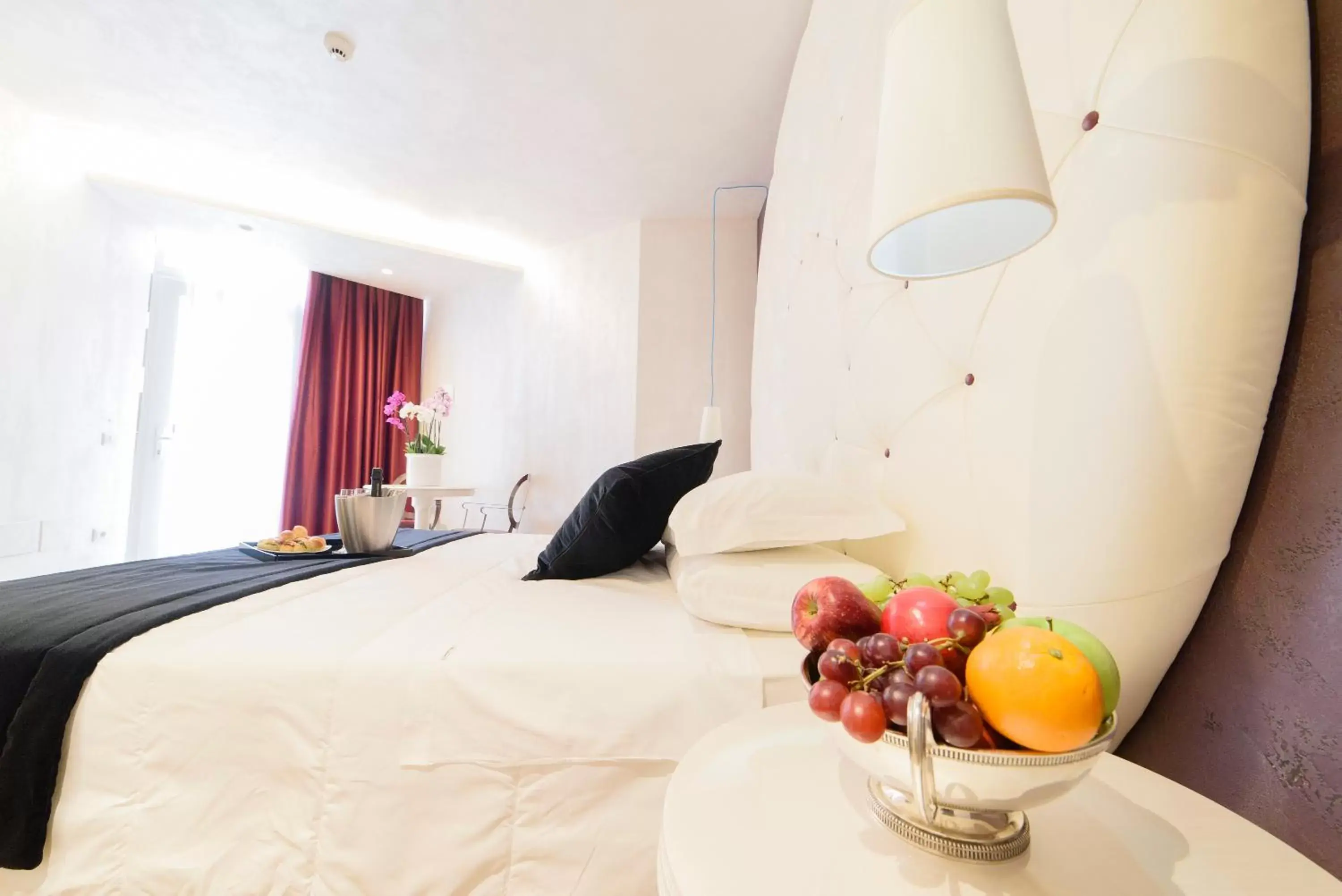 Bed in Hotel Vespasiano