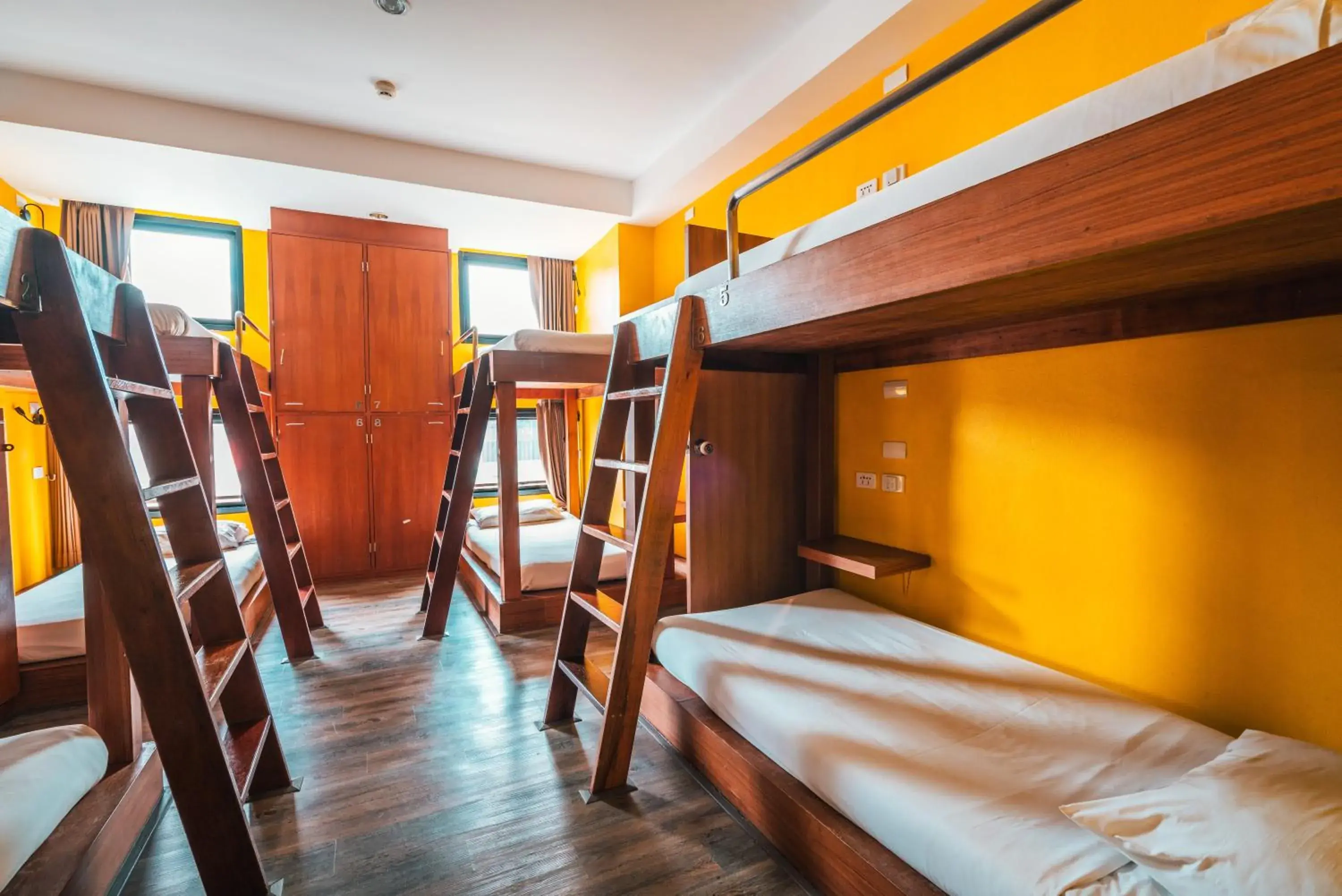 Bunk Bed in Behind The Scene Hotel Club @ Samui