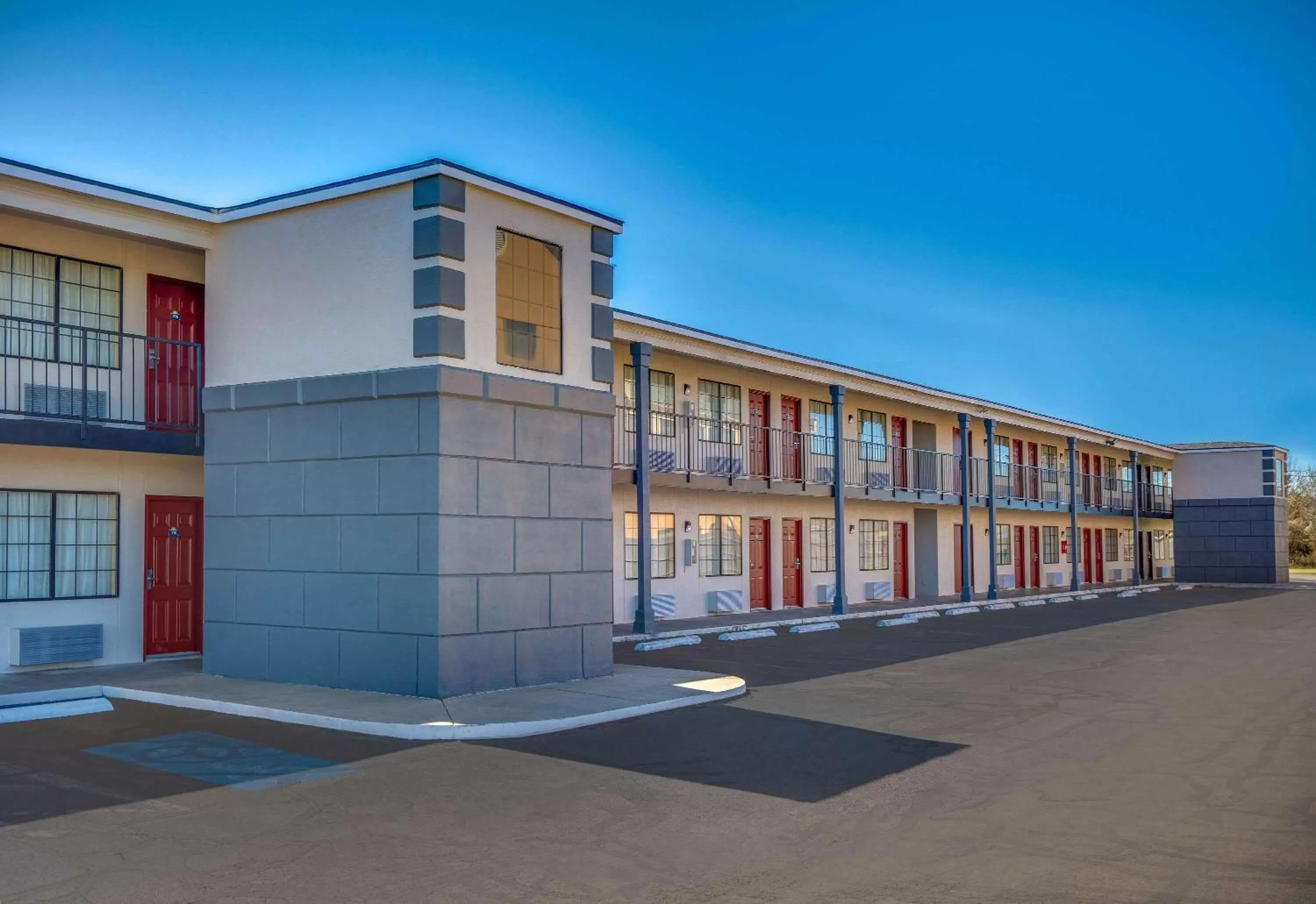 Property building in Days Inn by Wyndham Waco Near Downtown University