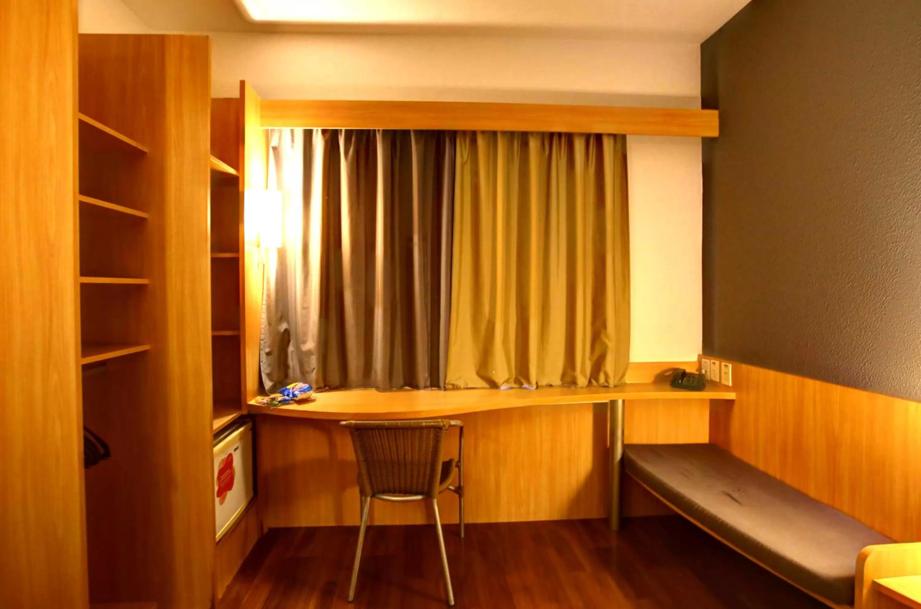 Bedroom in ibis Vitoria Praia do Canto