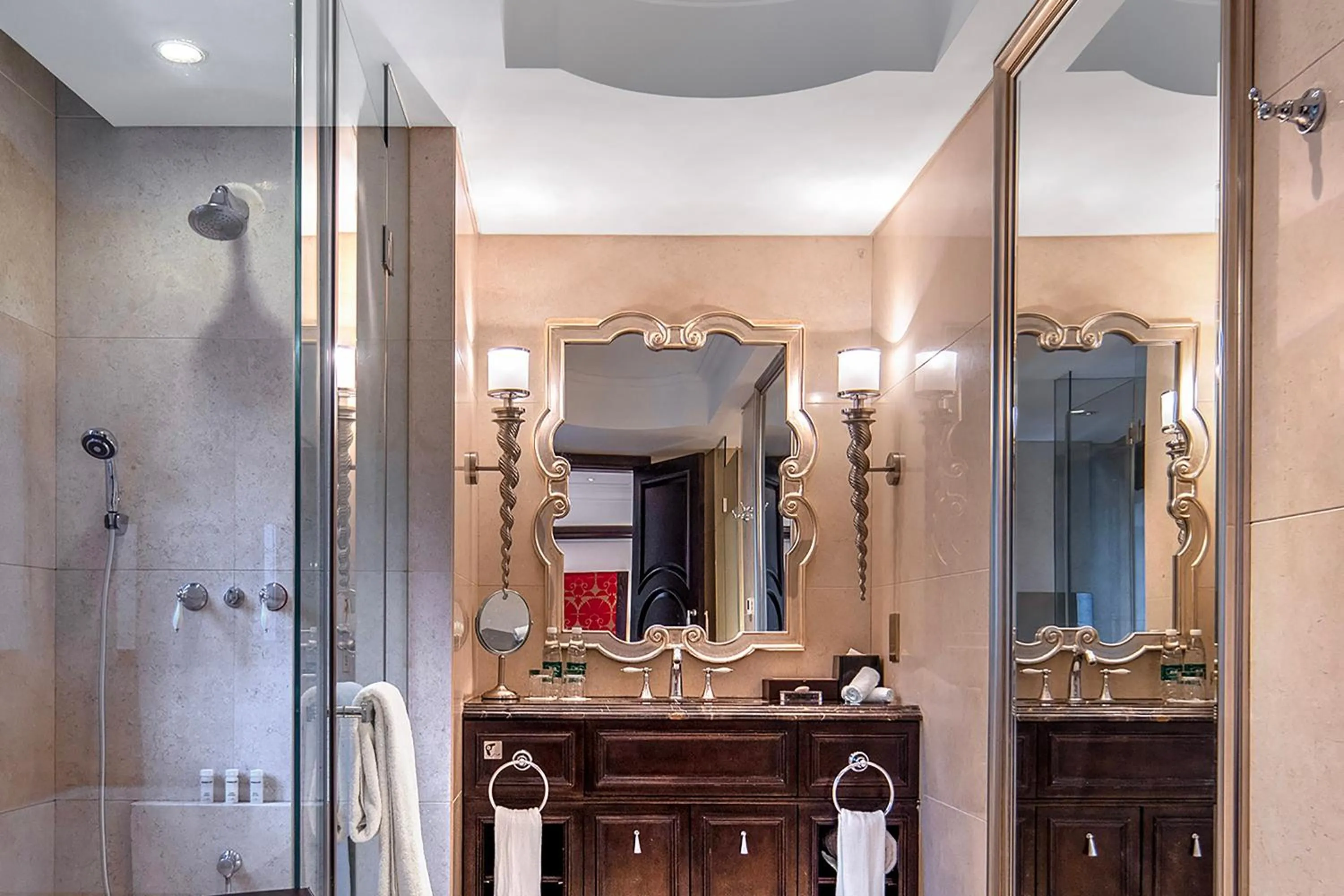 Bathroom in The Yangtze Boutique Shanghai