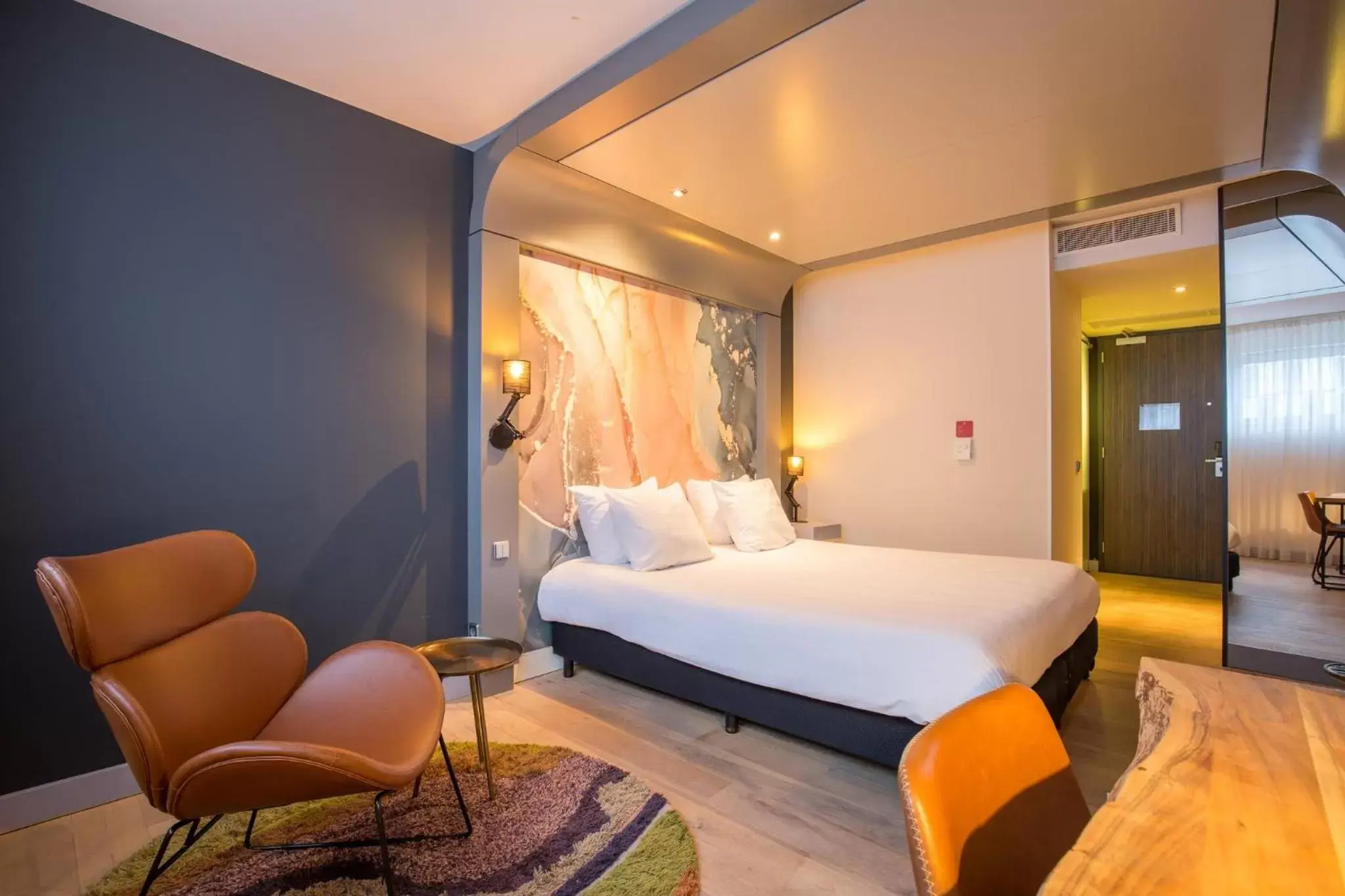 Photo of the whole room, Bed in Leonardo Hotel Almere City Center