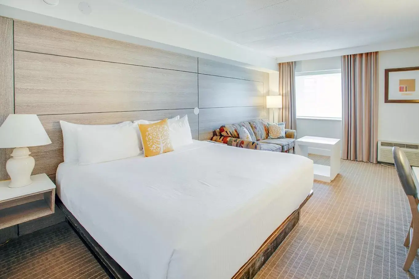 Bedroom, Bed in Living Stone Golf Resort