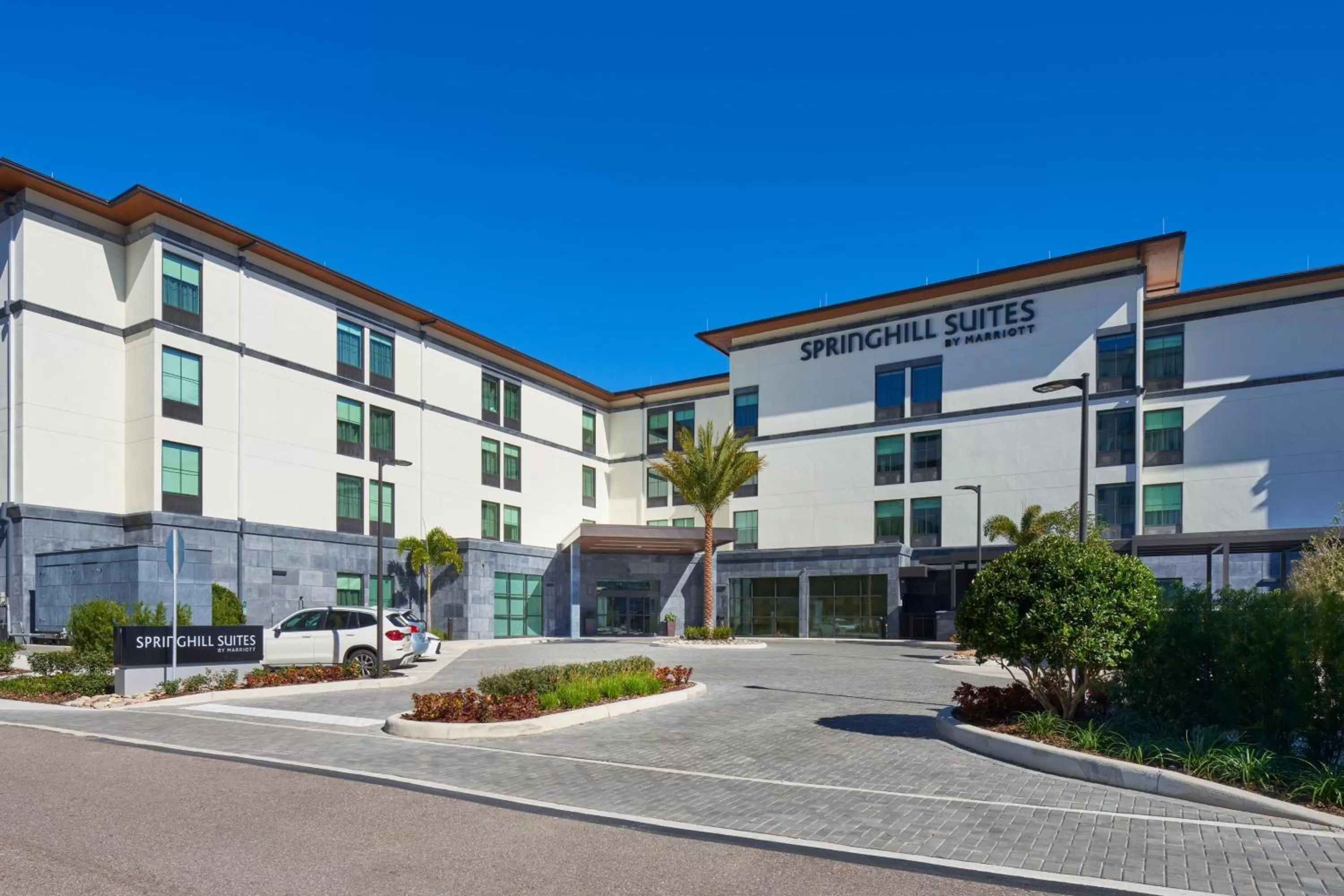 Property building in SpringHill Suites by Marriott Winter Park