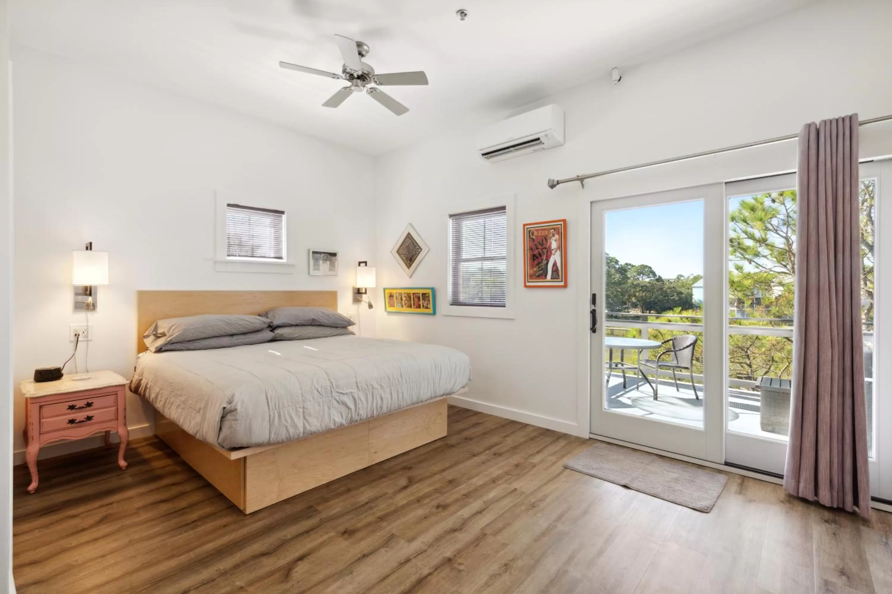 Bed in Hotel Folly with Marsh and Sunset Views