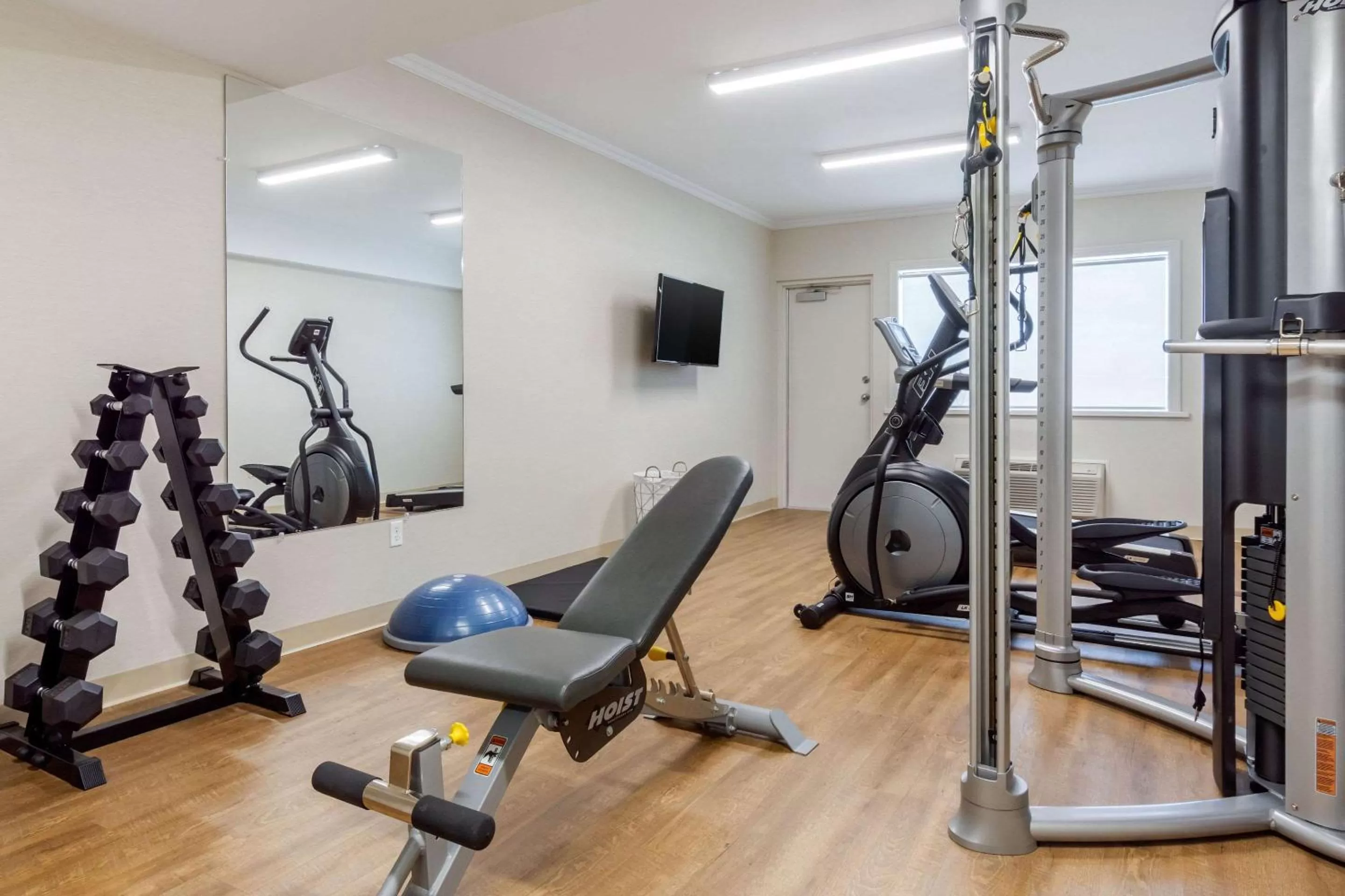 Fitness centre/facilities in Quality Hotel