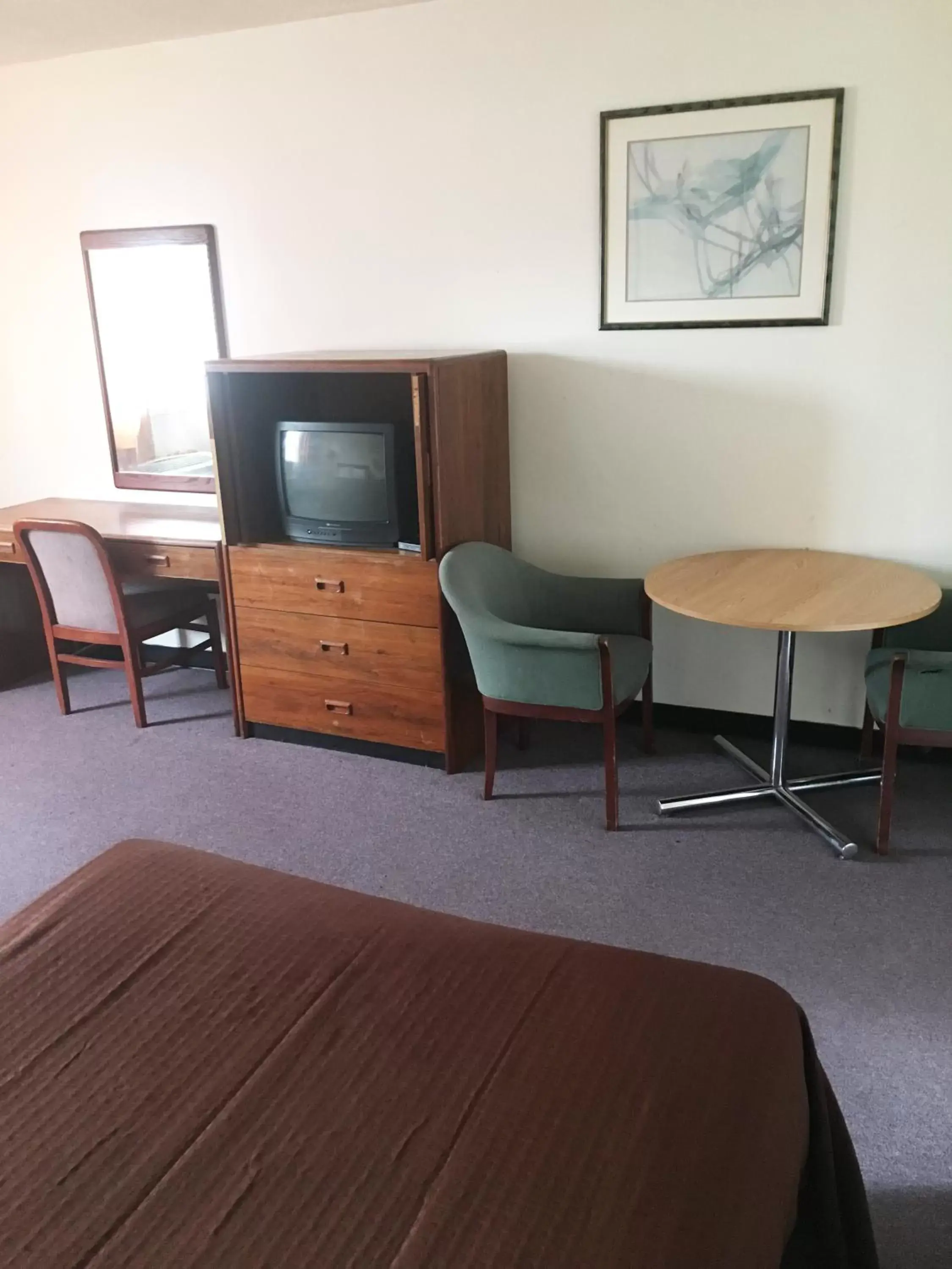 TV/Entertainment Center in Village Motel