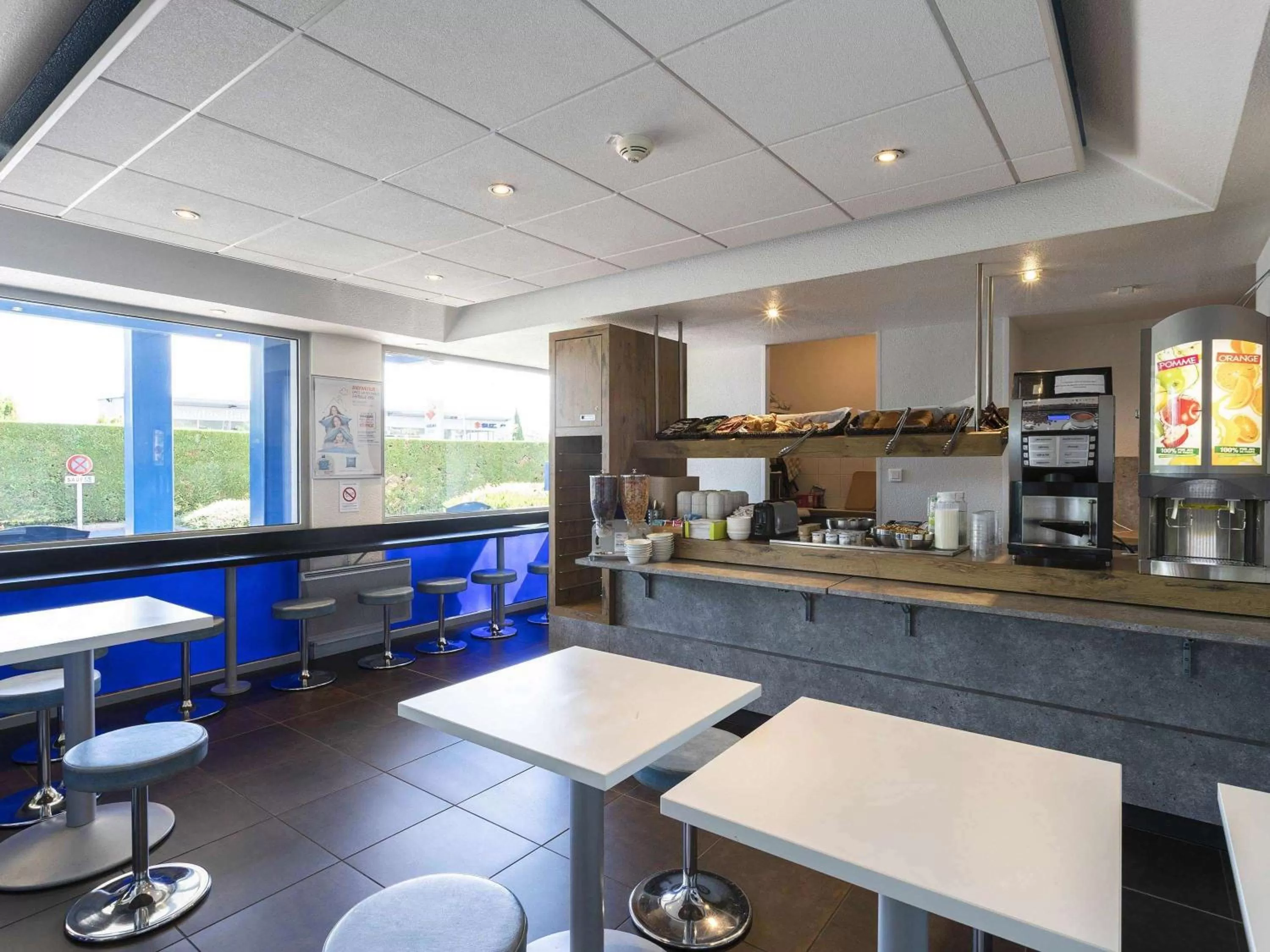 Restaurant/places to eat in Hotel Ibis Budget Vichy