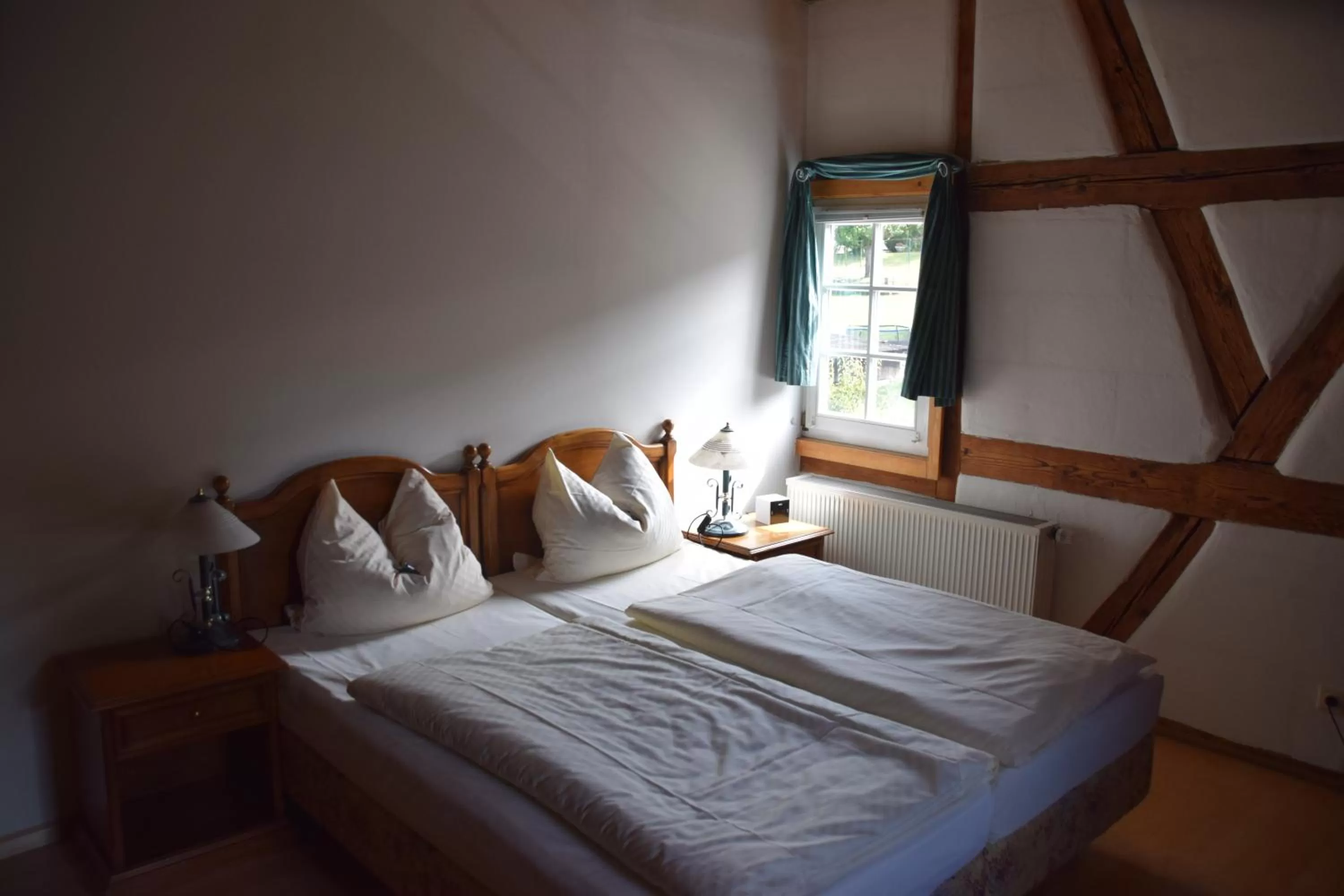 Bed in Gutshof-Hotel Waldknechtshof