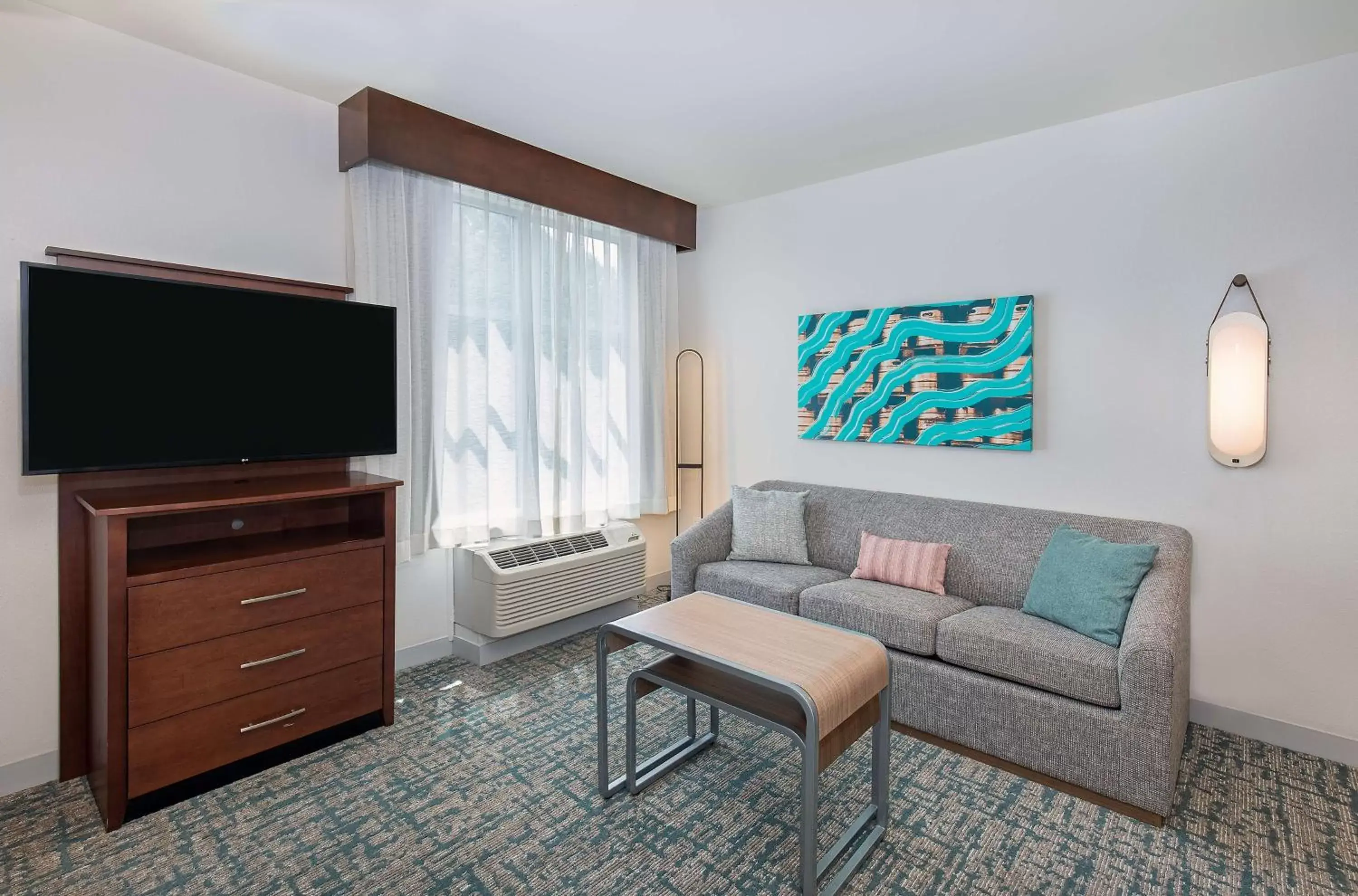 Living room, Seating Area in Homewood Suites Atlanta/Perimeter Center