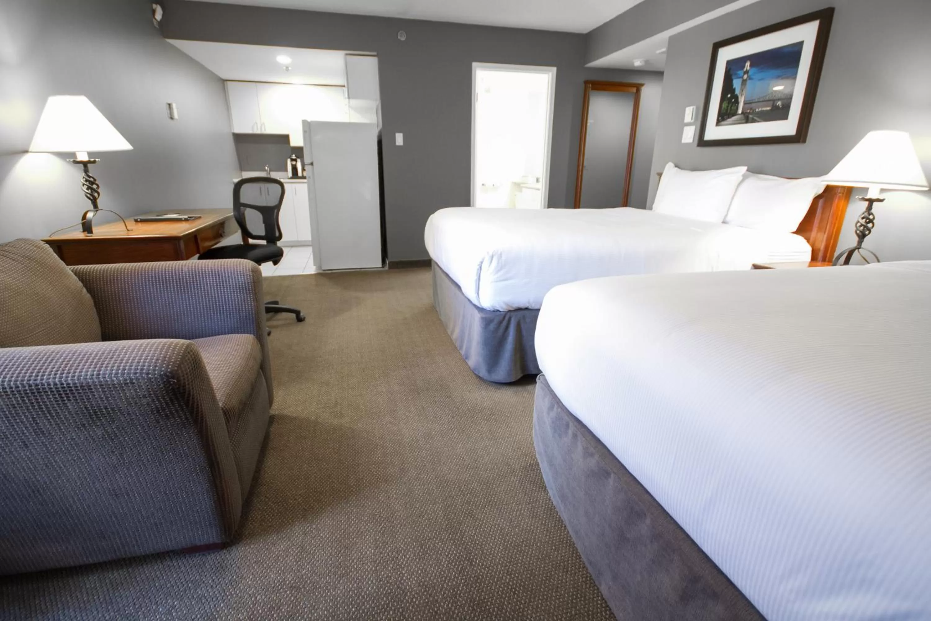 Bedroom, Bed in Hotel Faubourg Montreal Centre-Ville Downtown