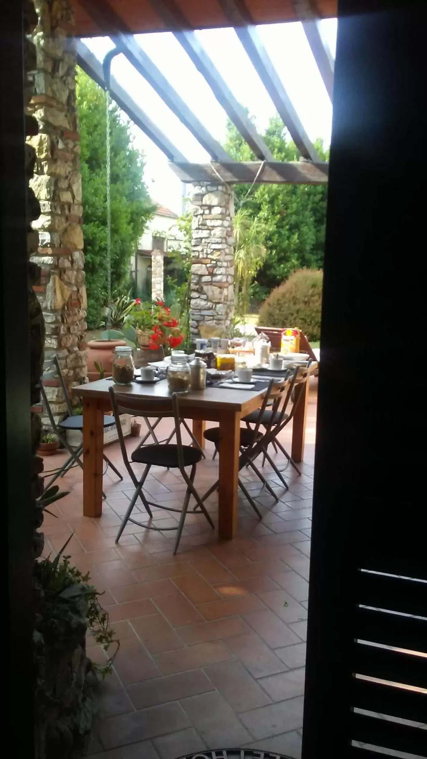 Restaurant/Places to Eat in Pietra E Glicine B&B