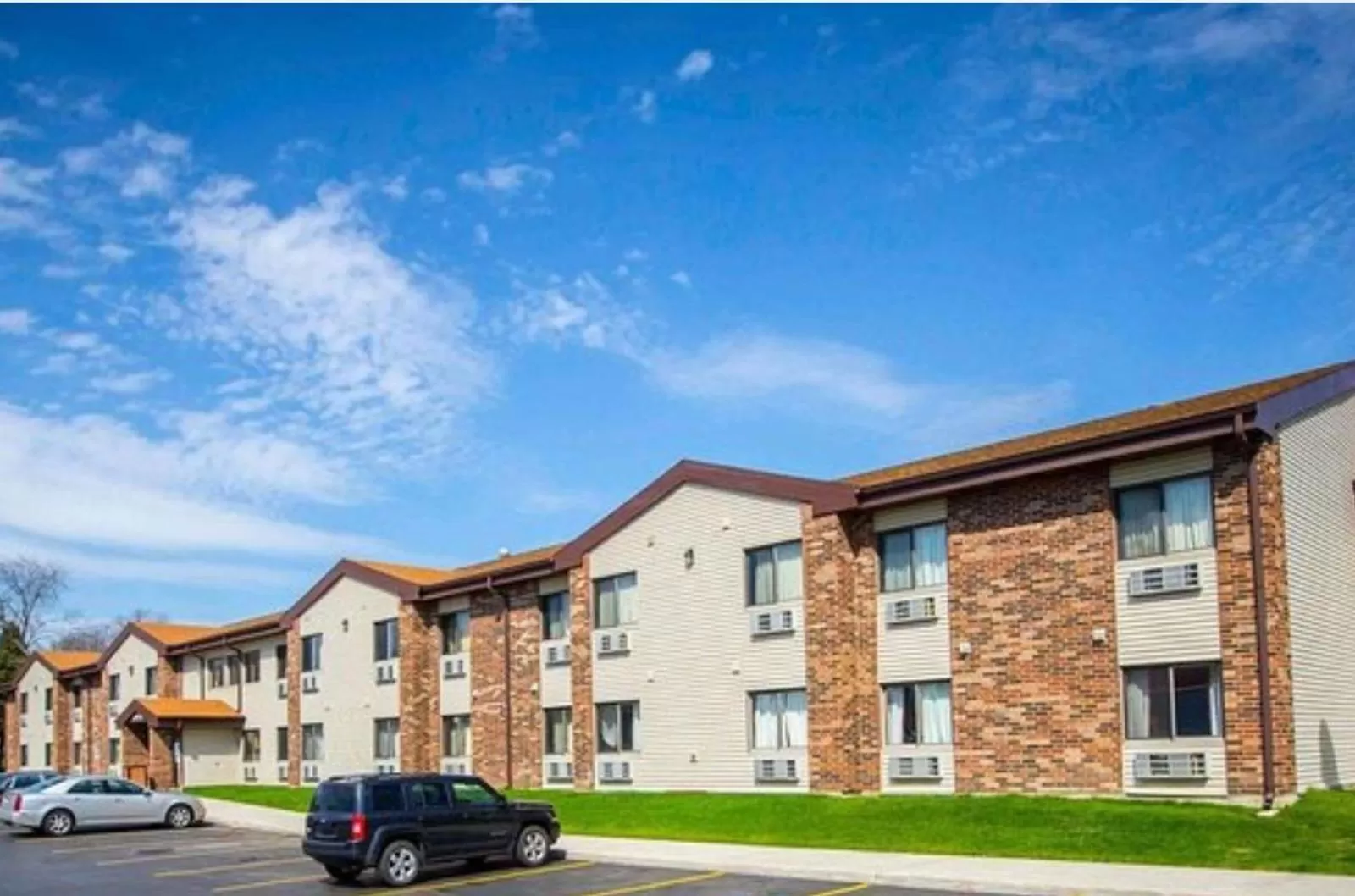 Property building in Baymont by Wyndham Joliet