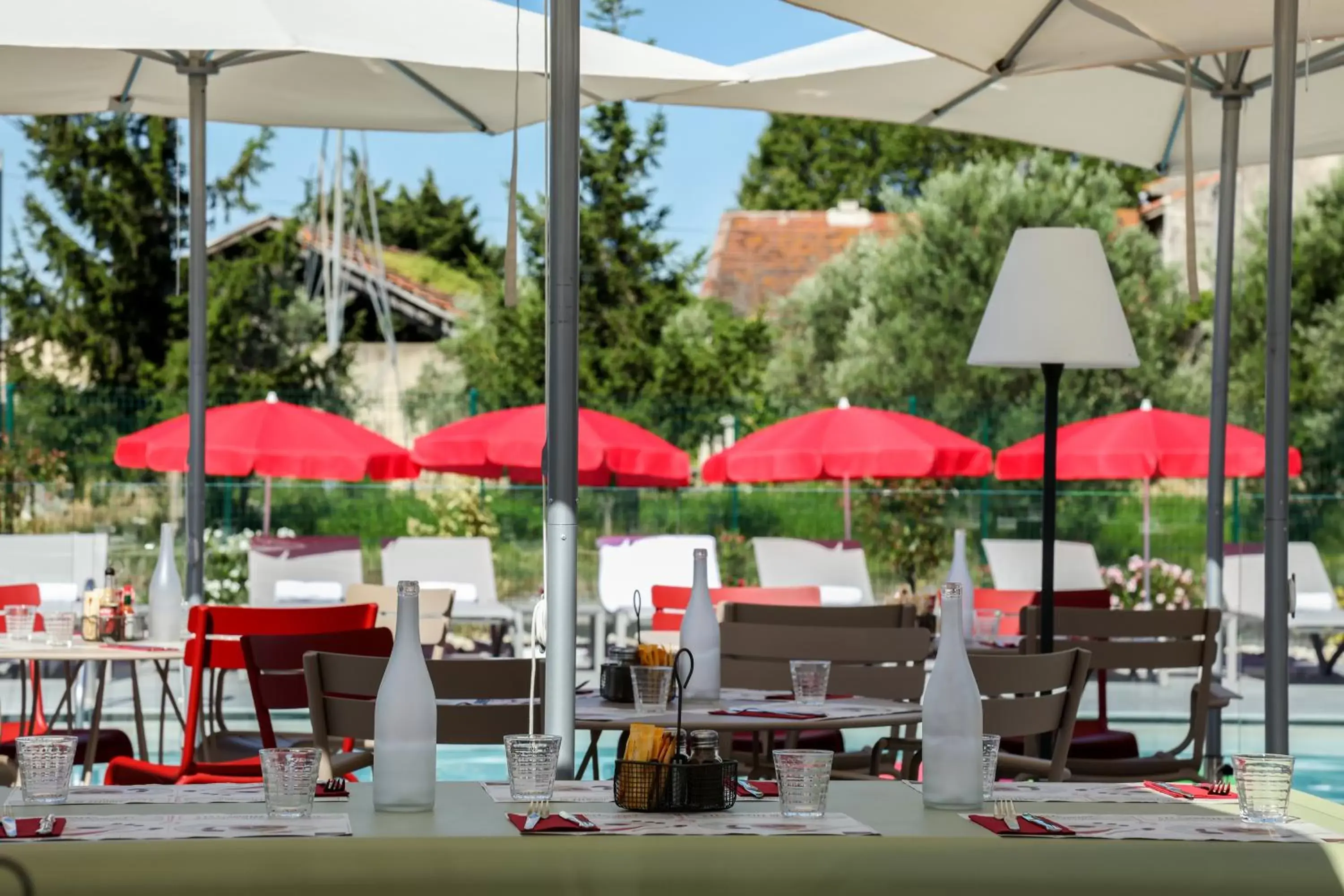 Balcony/Terrace, Restaurant/Places to Eat in ibis Orange Centre