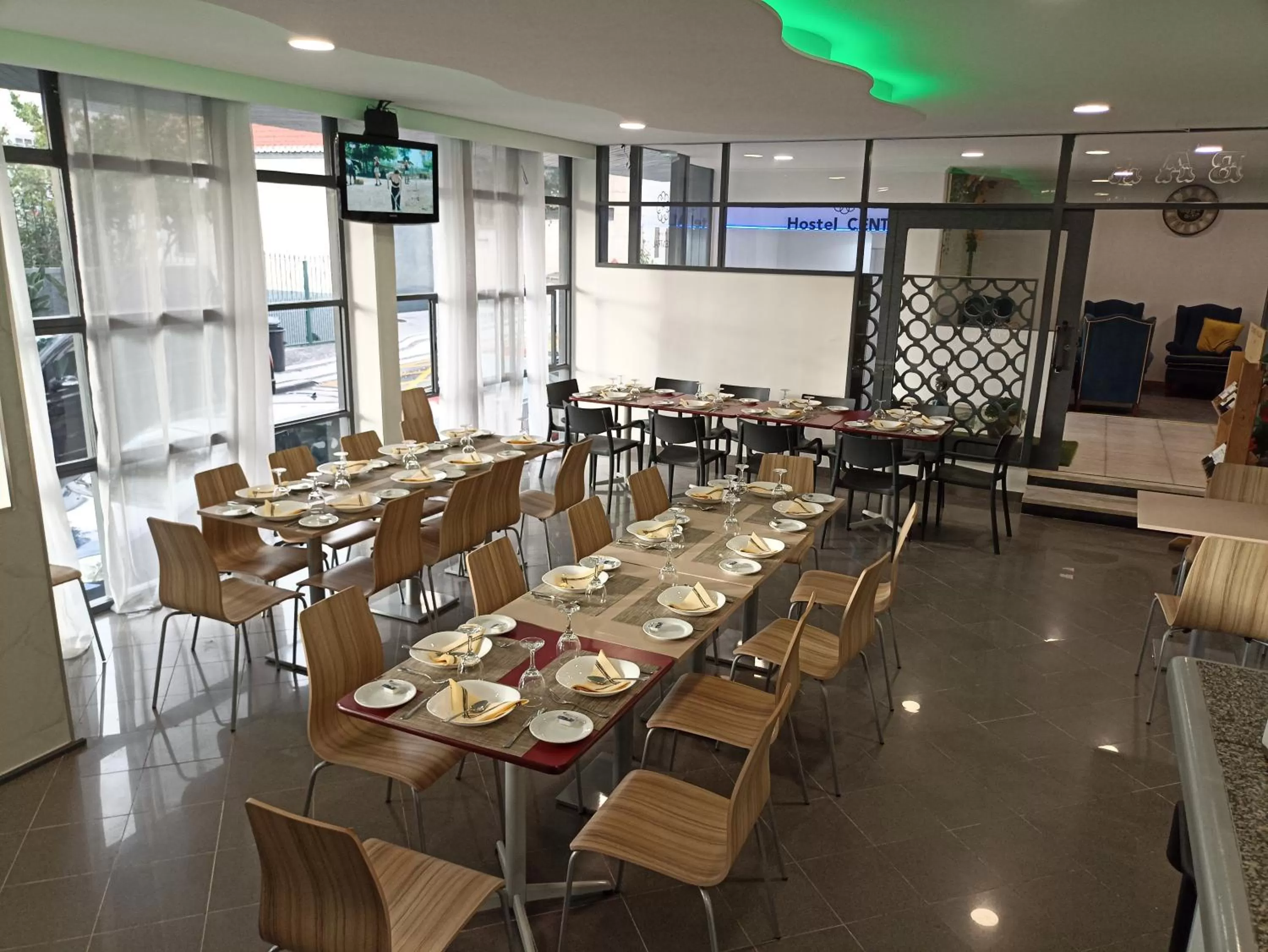 Restaurant/places to eat in Alojamento Central I - Funchal