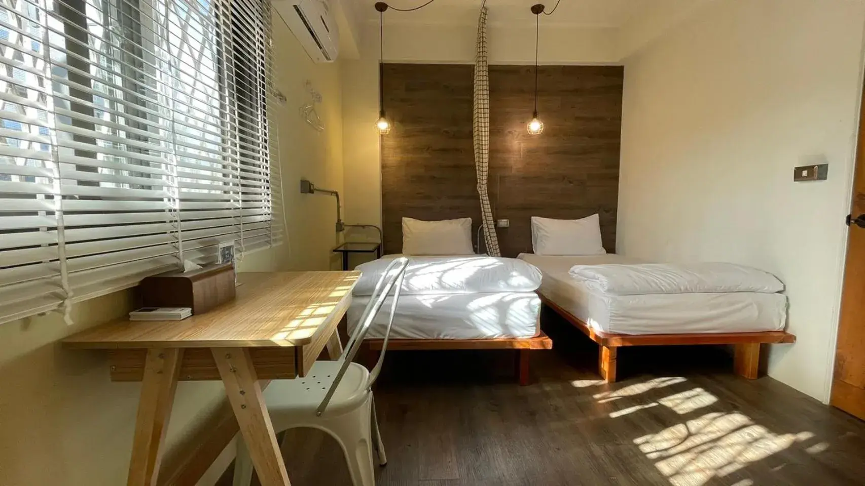 Bed in Cozy House Hostel