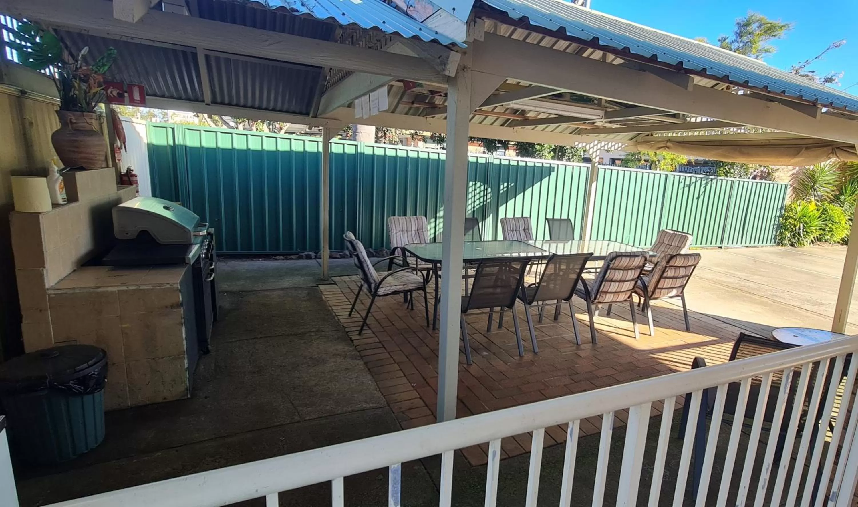 BBQ facilities in The SIM - Sussex Inlet Motel