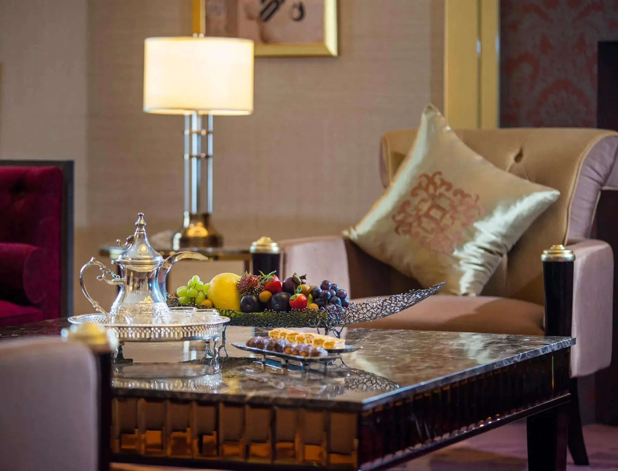 Food and drinks in Ezdan Palace Hotel Food and drinks in Ezdan Palace Hotel