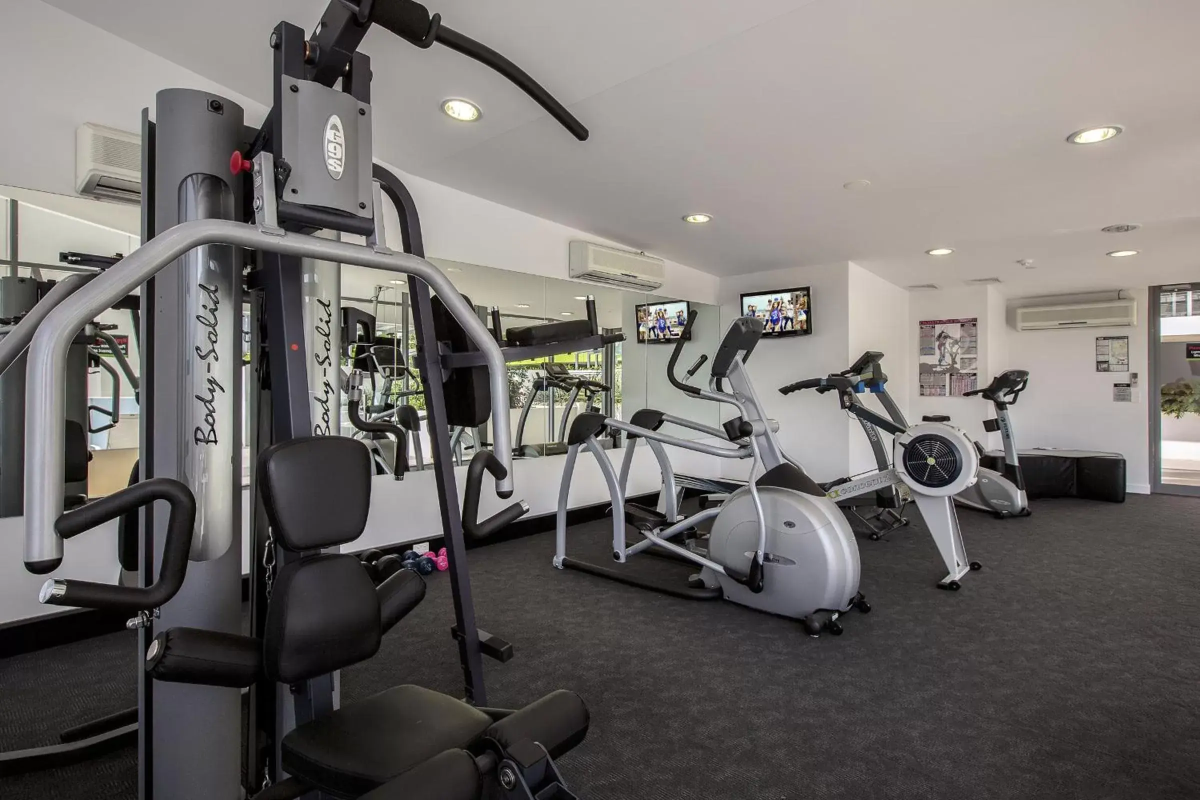 Fitness centre/facilities, Fitness Center/Facilities in Code Apartments