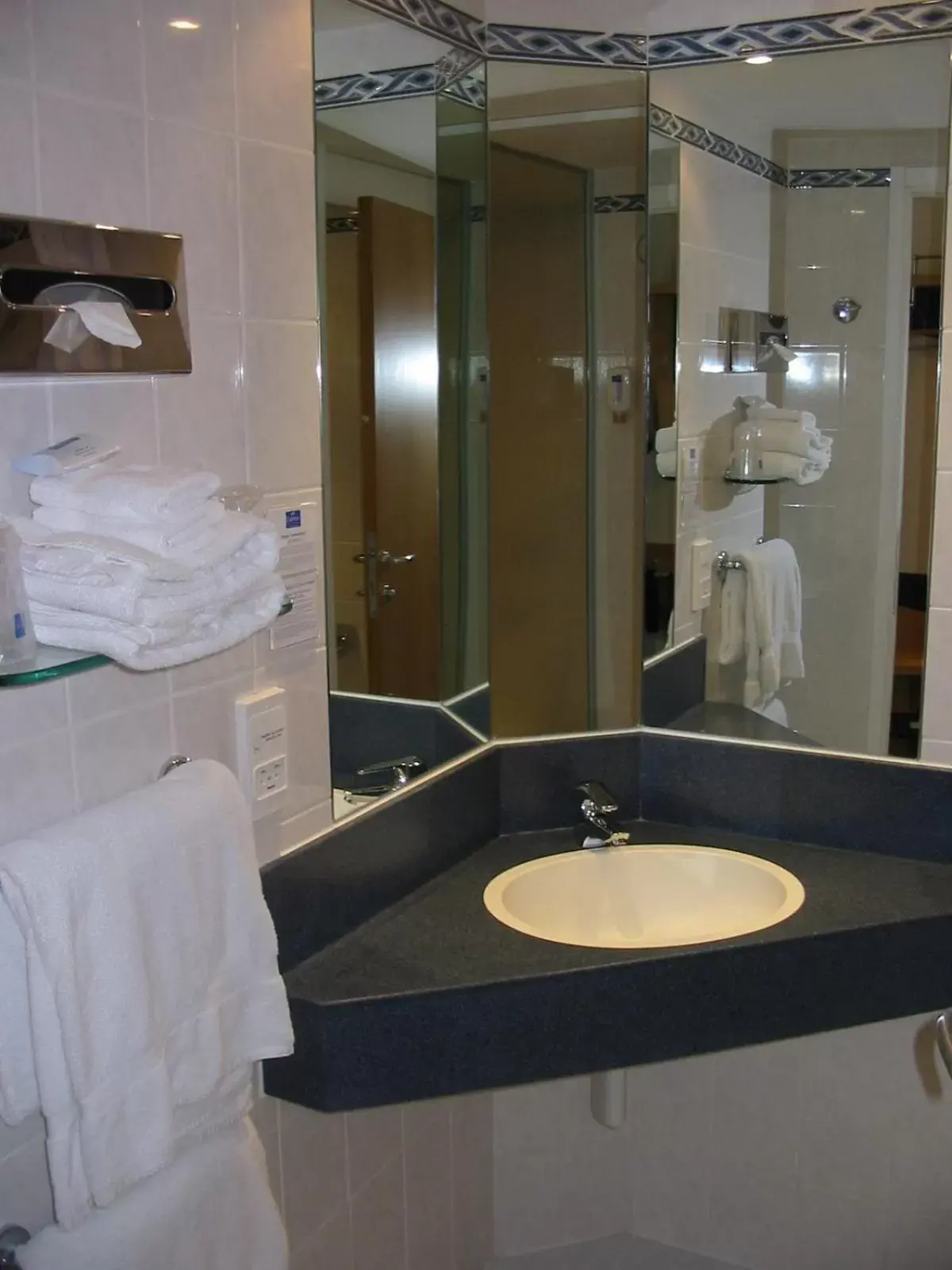 Bathroom in Holiday Inn Express Geneva Airport