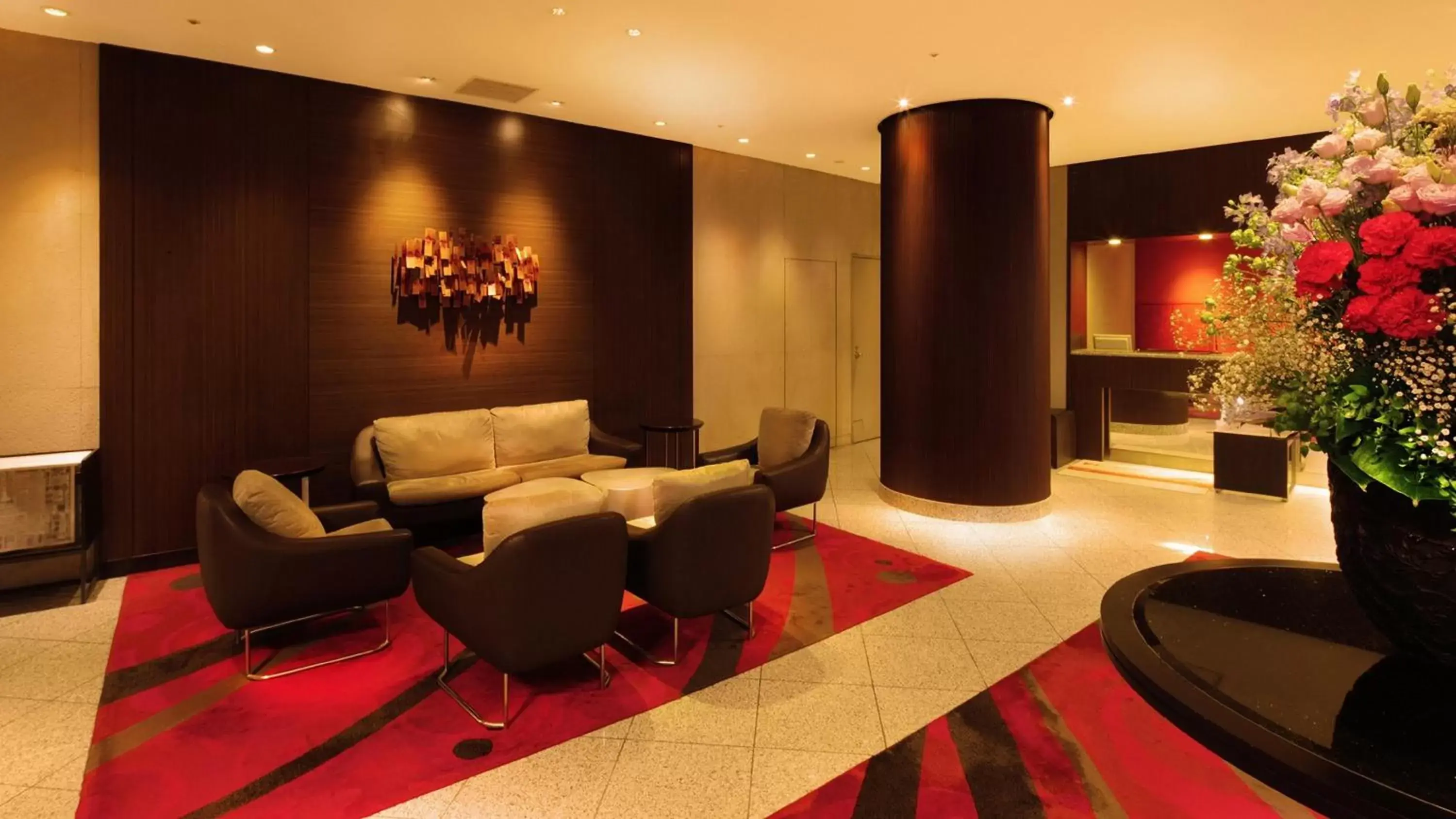 Lobby or reception, Seating Area in ANA Crowne Plaza Niigata, an IHG Hotel