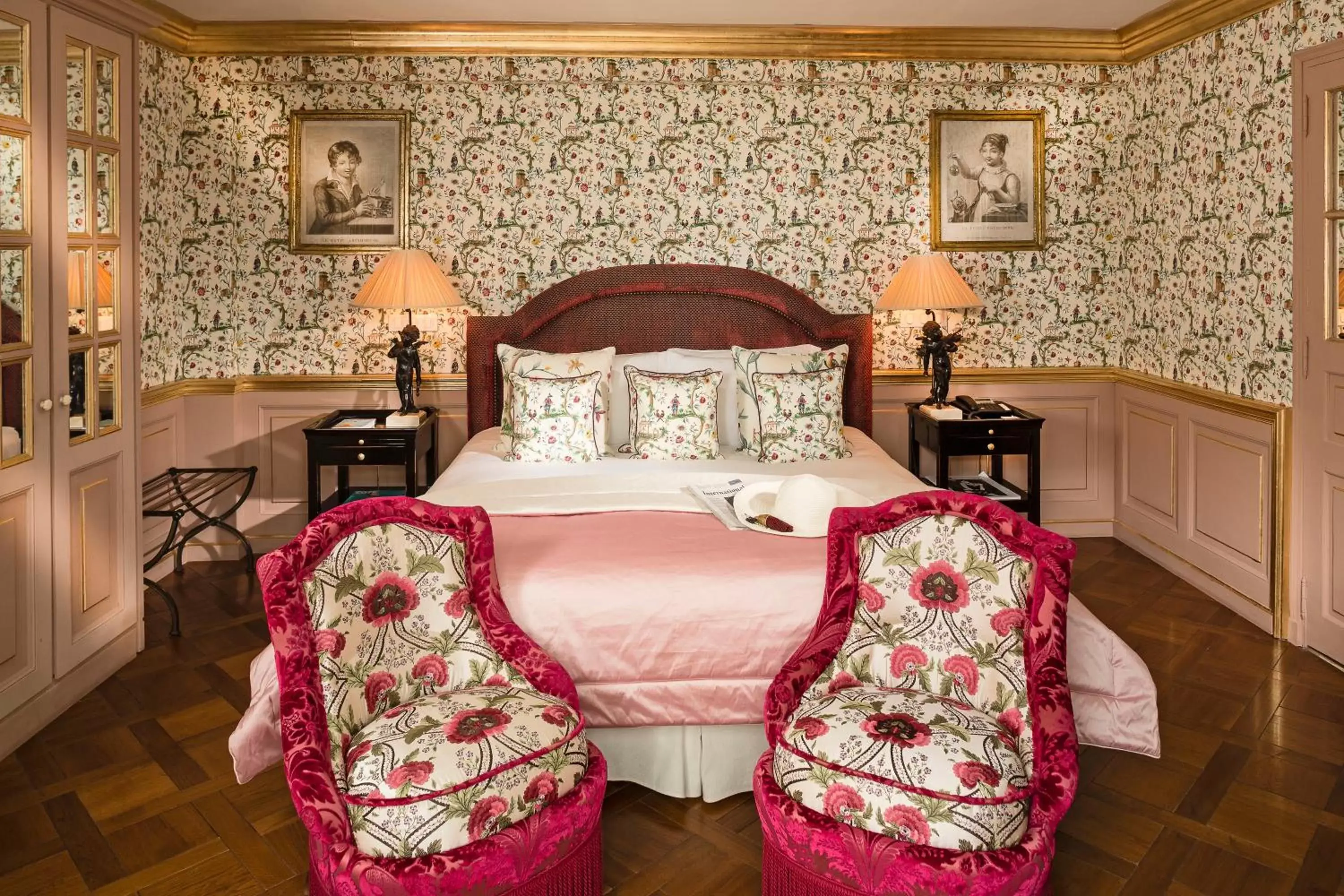 Bedroom, Room Photo in Villa Gallici Hôtel & Spa
