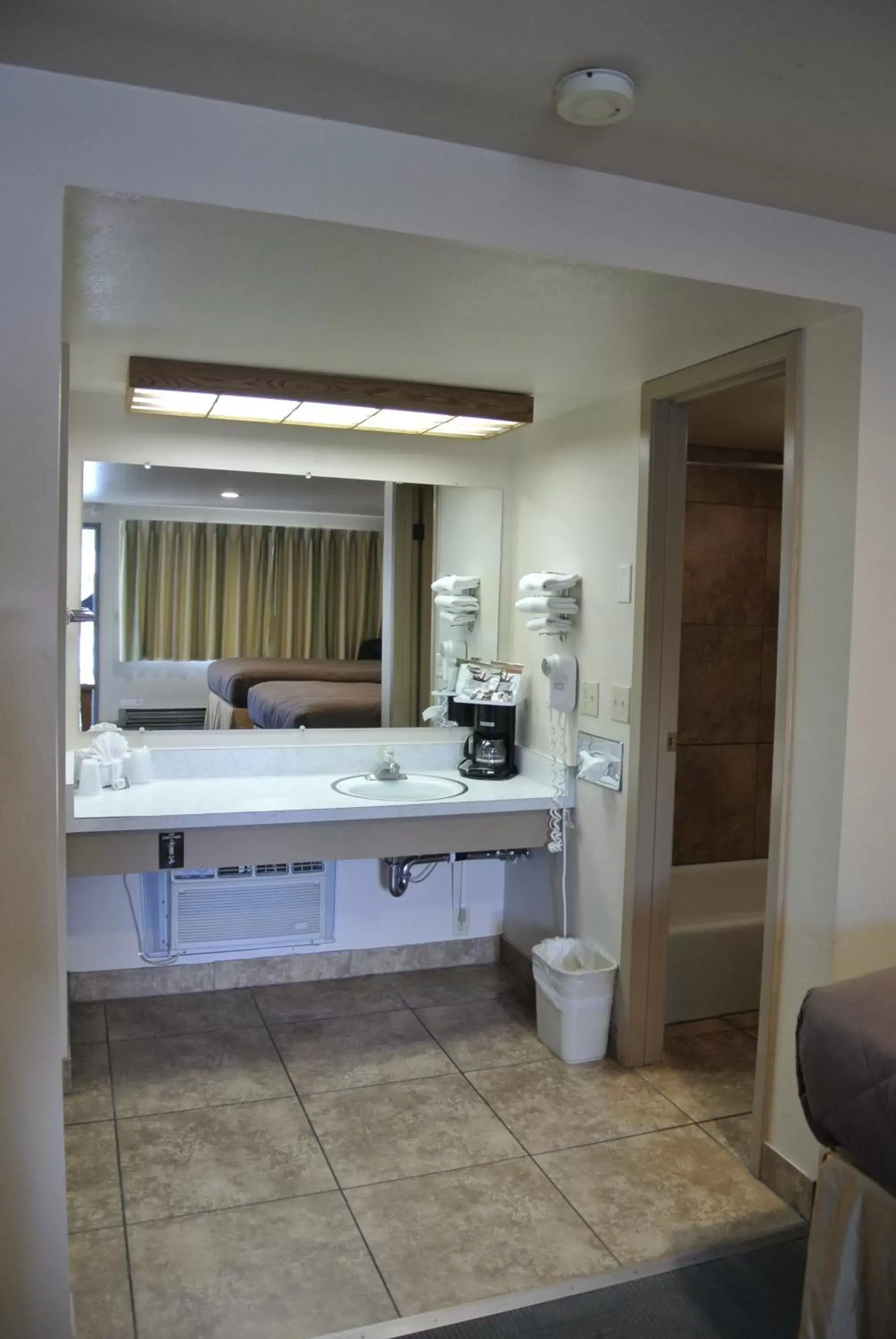 Bathroom in Jailhouse Motel and Casino