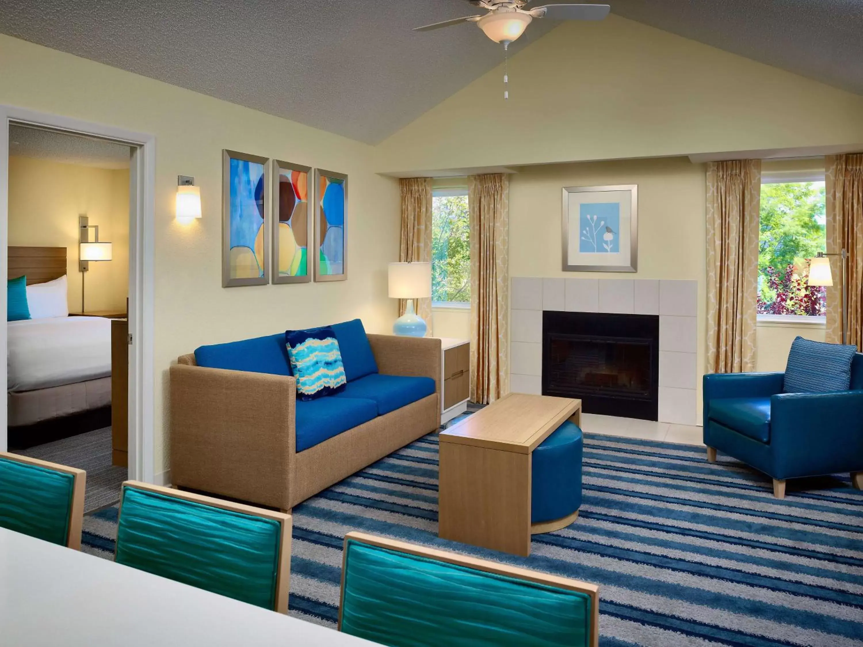 TV and multimedia, Seating Area in Sonesta ES Suites Flagstaff