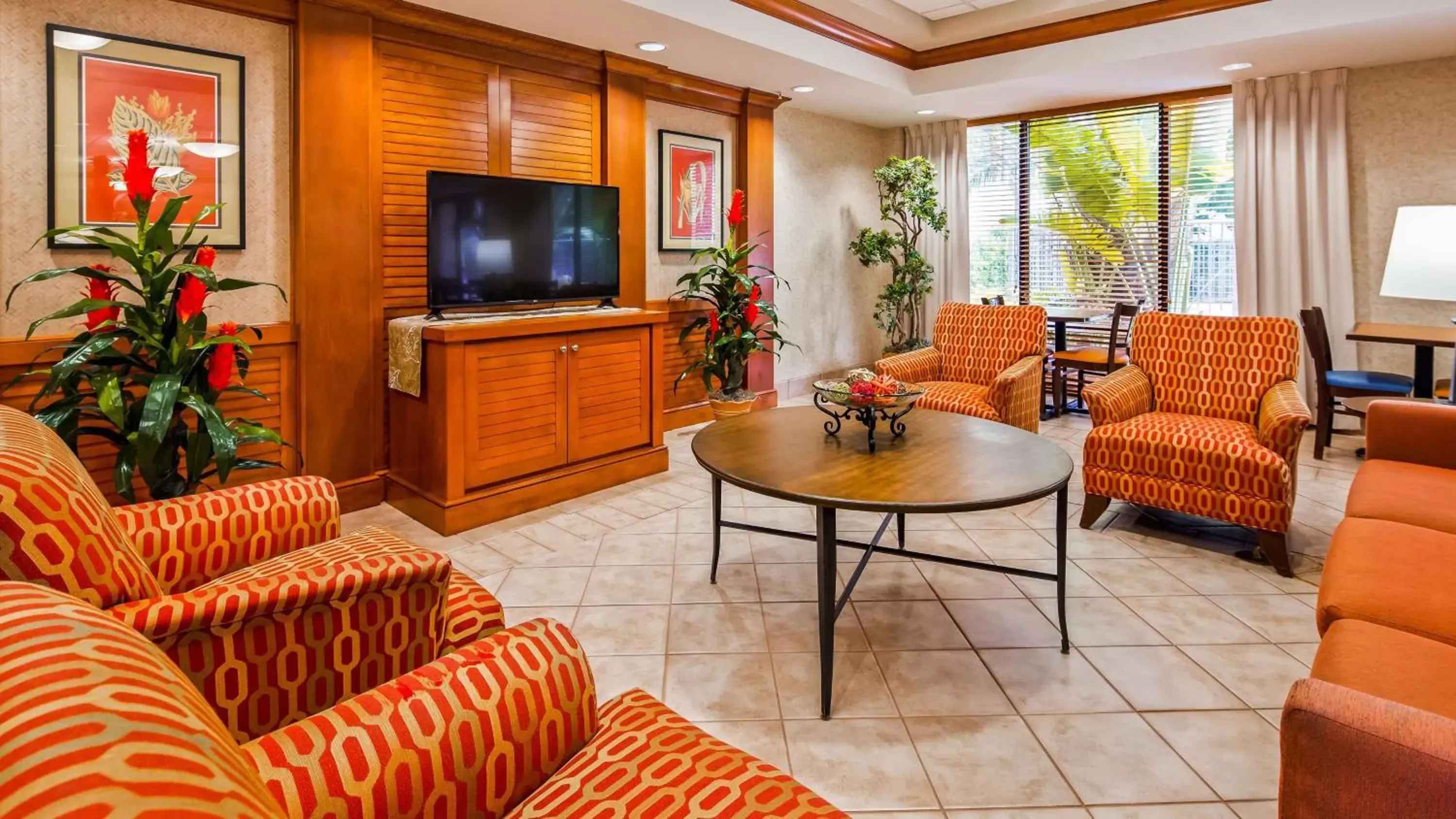 Lobby or reception, Seating Area in Best Western Plus Kendall Hotel & Suites