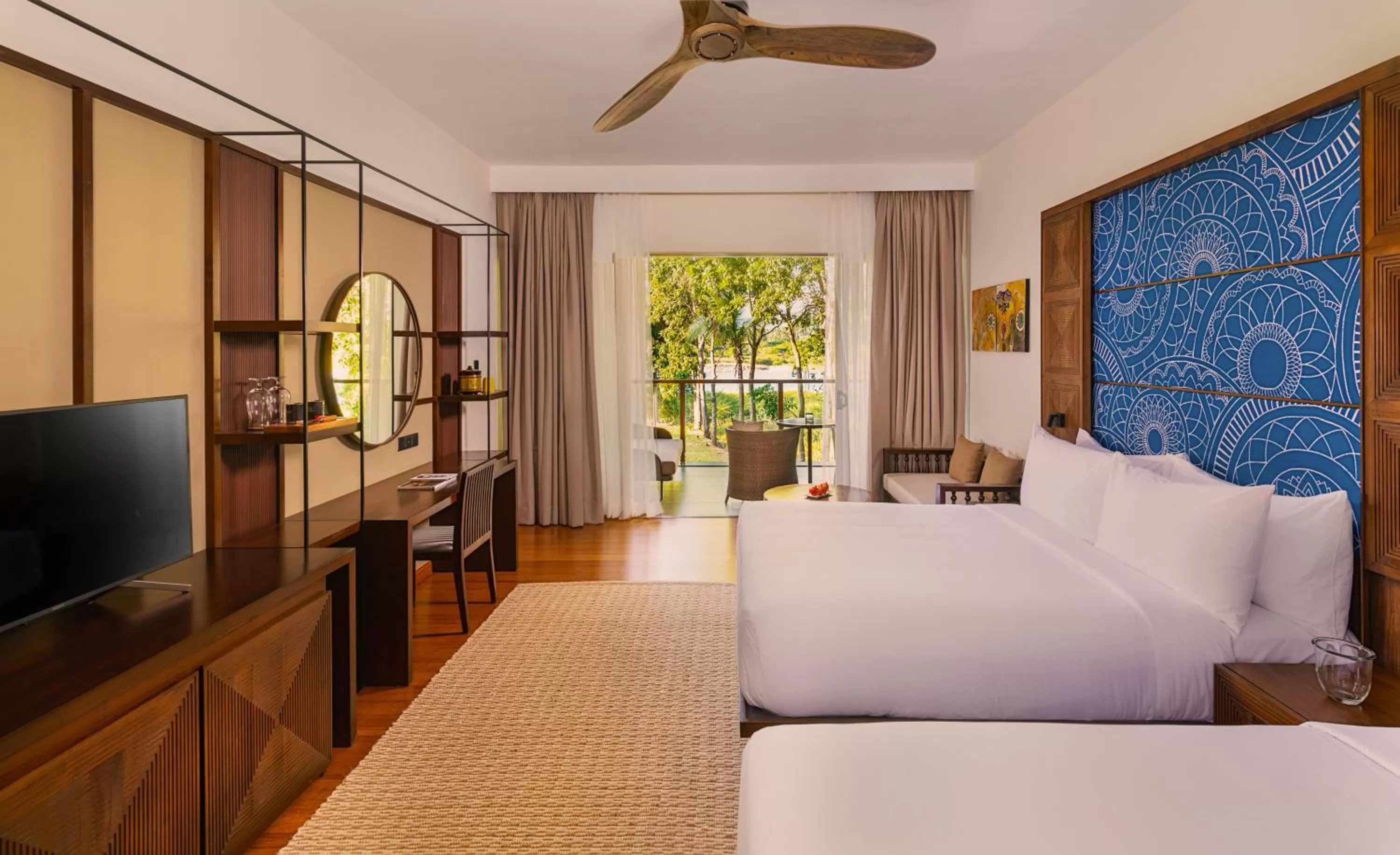 Bedroom, Bed in Jetwing Kandy Gallery, A Luxury Reserve