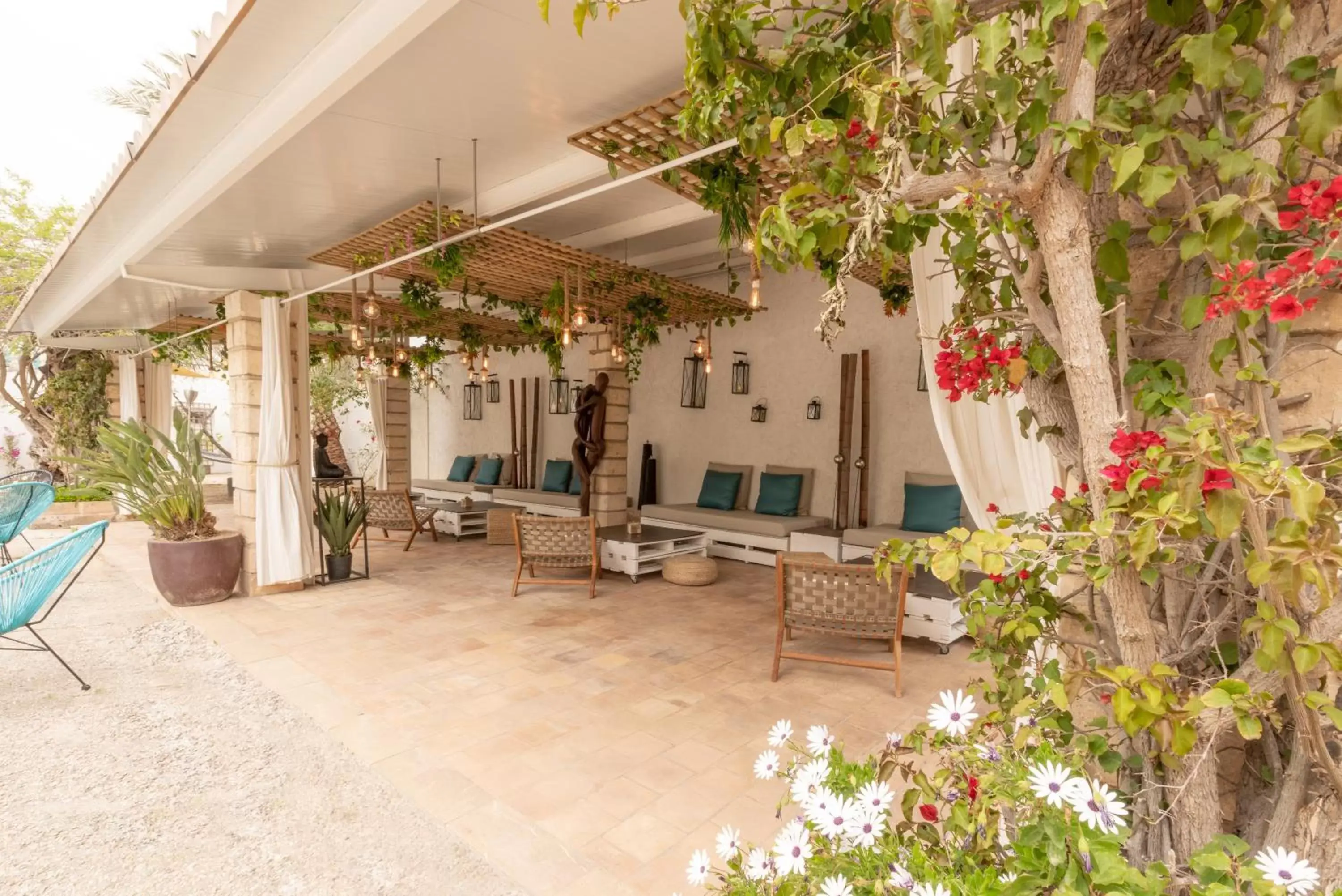 Patio in Bahía de Alcudia Hotel & Spa