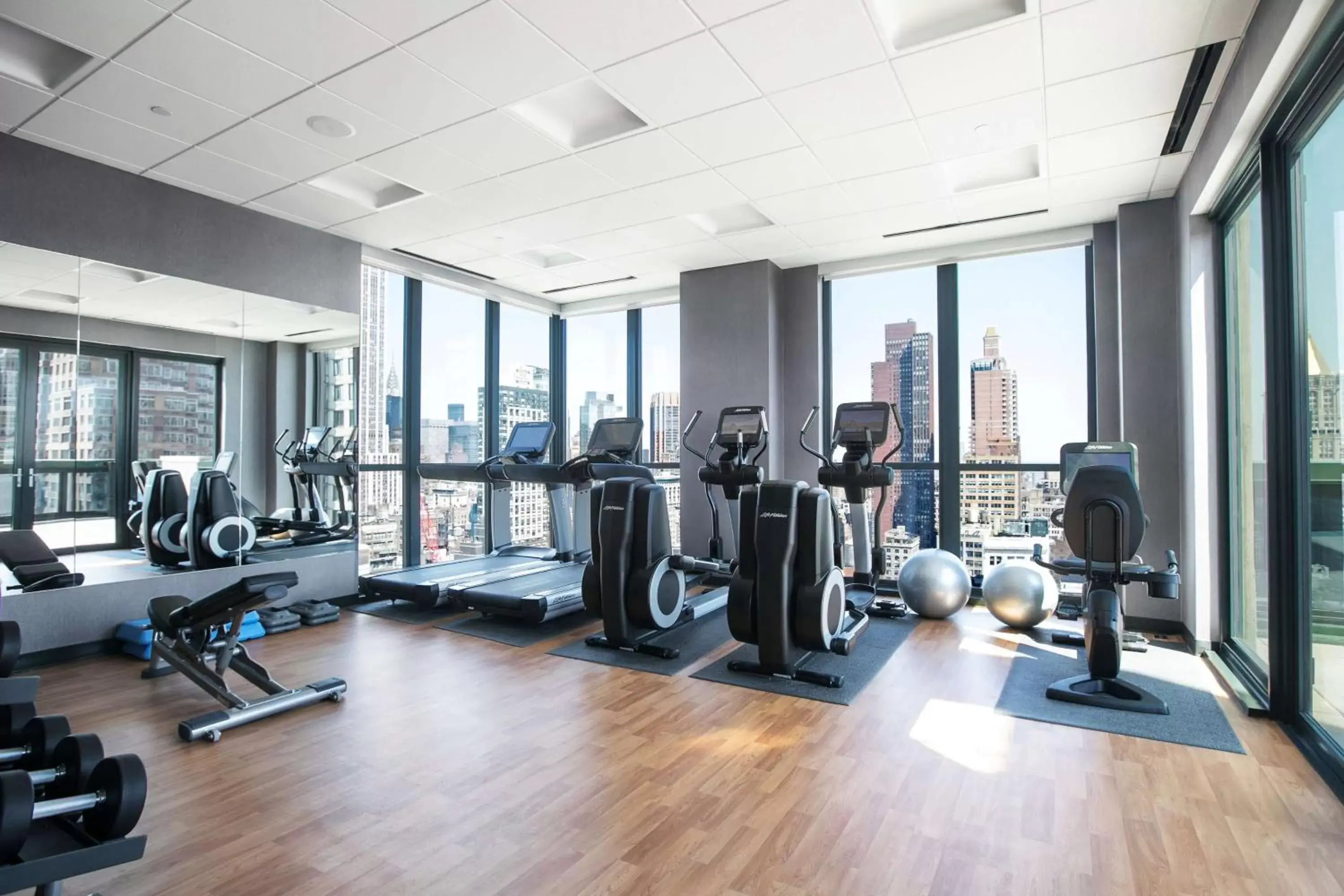 Fitness centre/facilities in Hyatt House New York/Chelsea