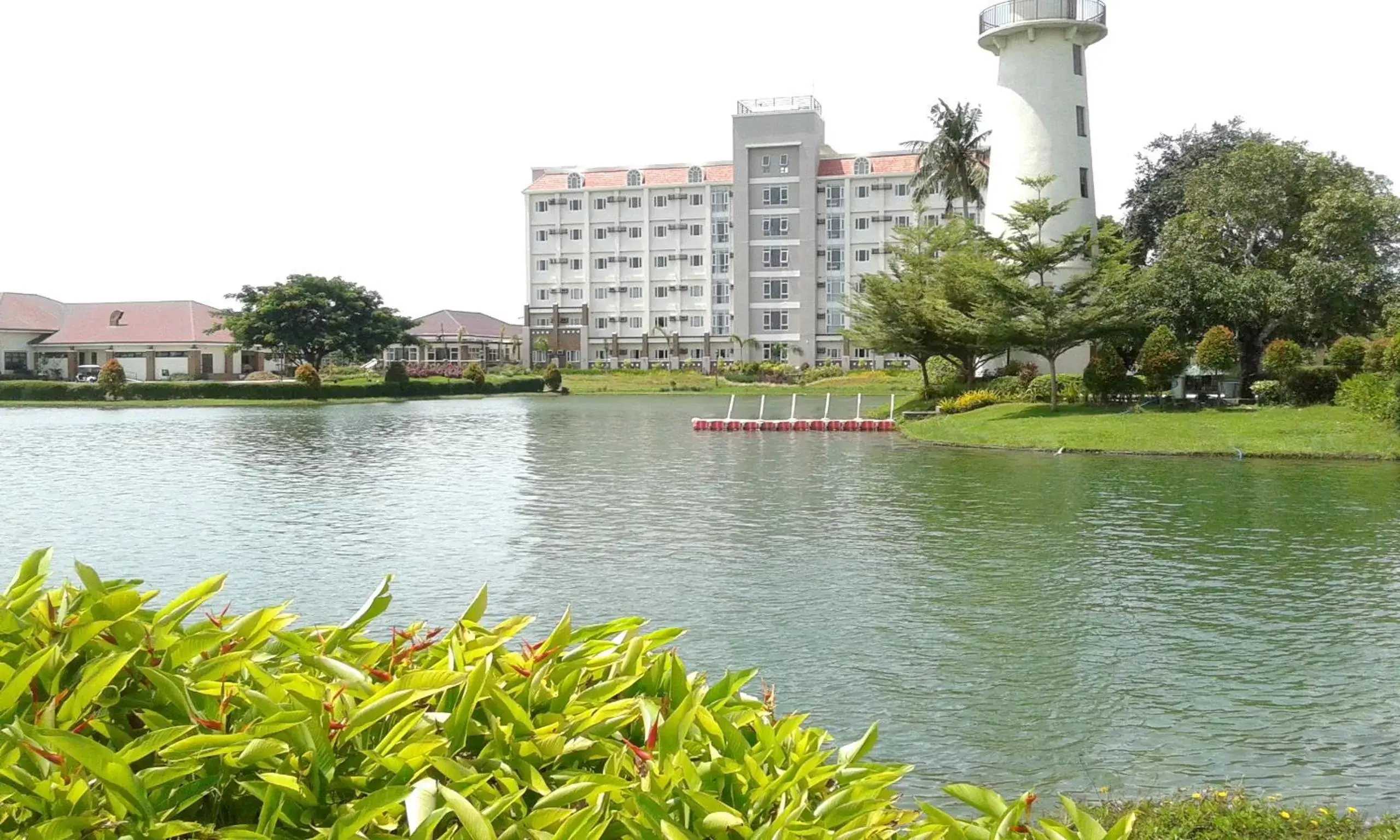 Garden view in Sotogrande Iloilo Hotel