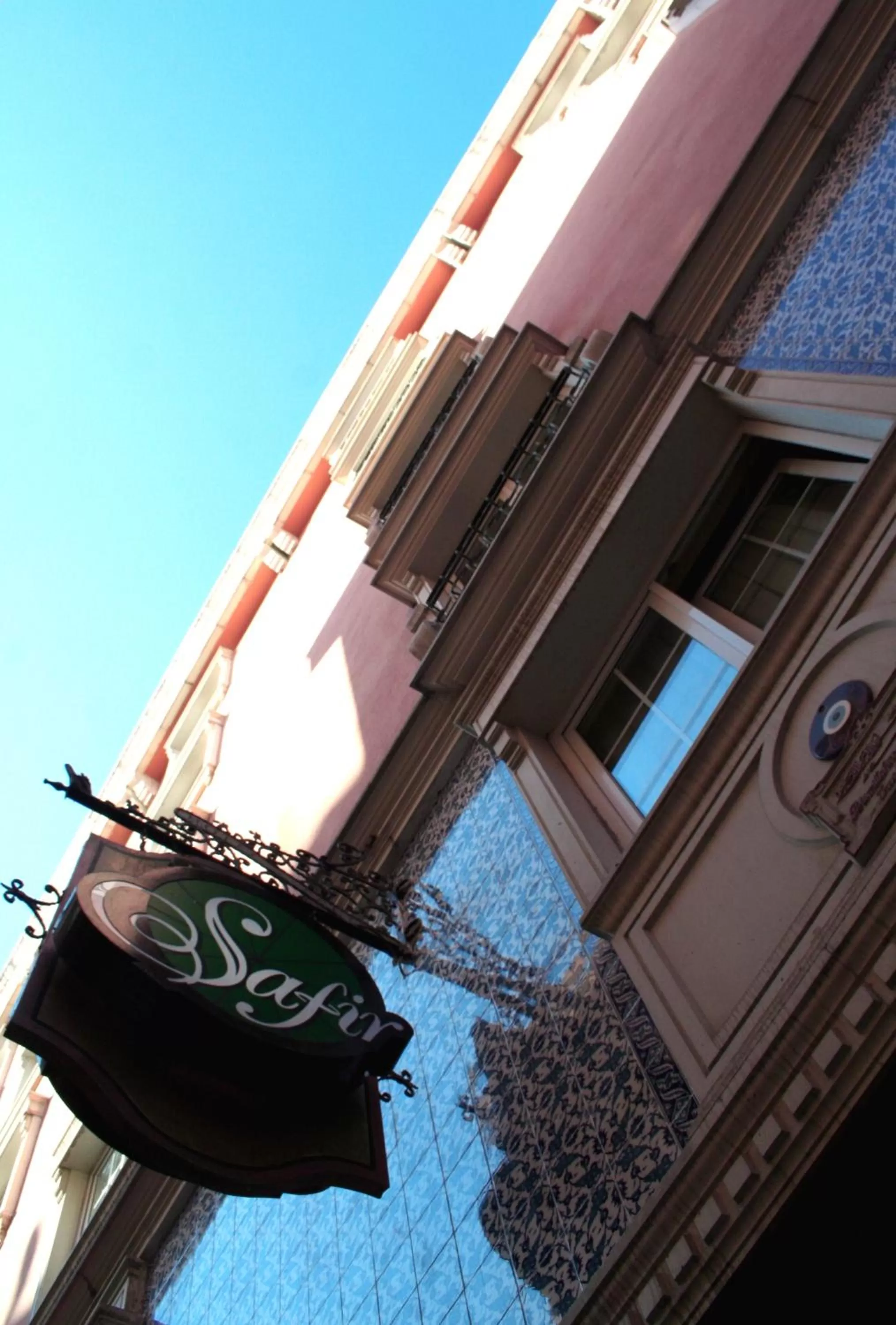 Facade/entrance in Hotel Sapphire