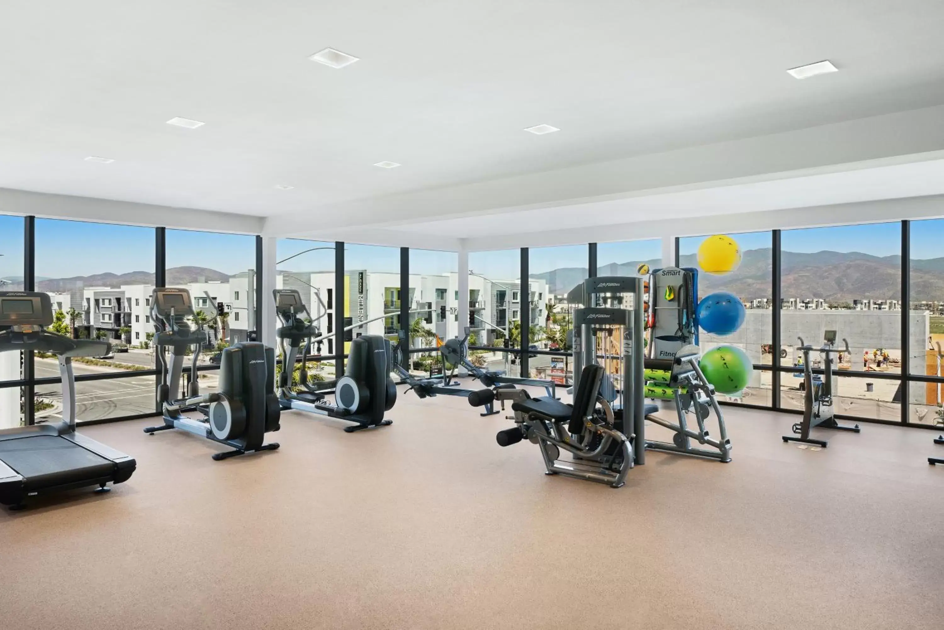 Fitness centre/facilities, Fitness Center/Facilities in Ayres Hotel San Diego South - Chula Vista