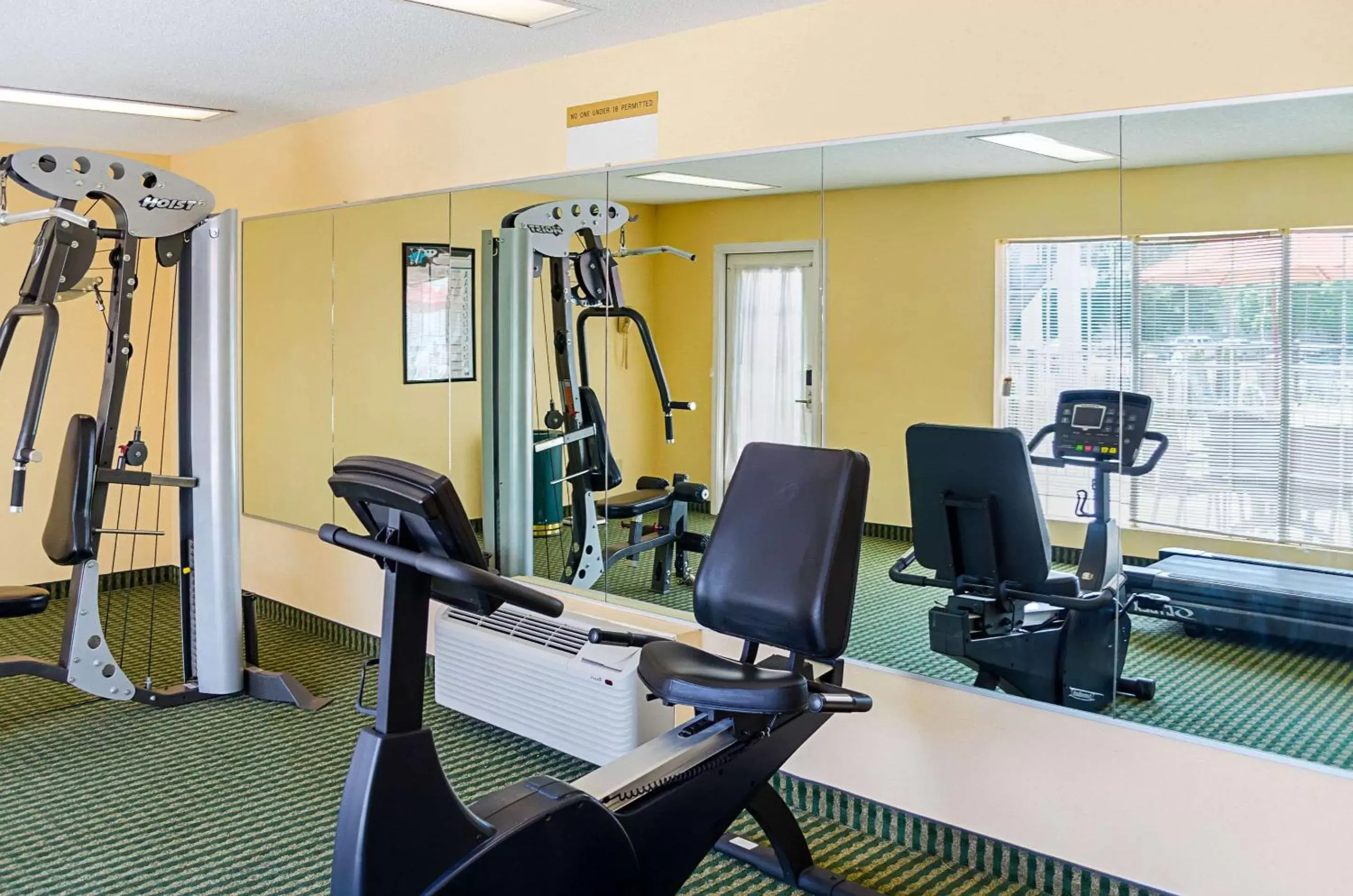 Fitness centre/facilities in Quality Inn Vicksburg Fitness centre/facilities in Quality Inn Vicksburg