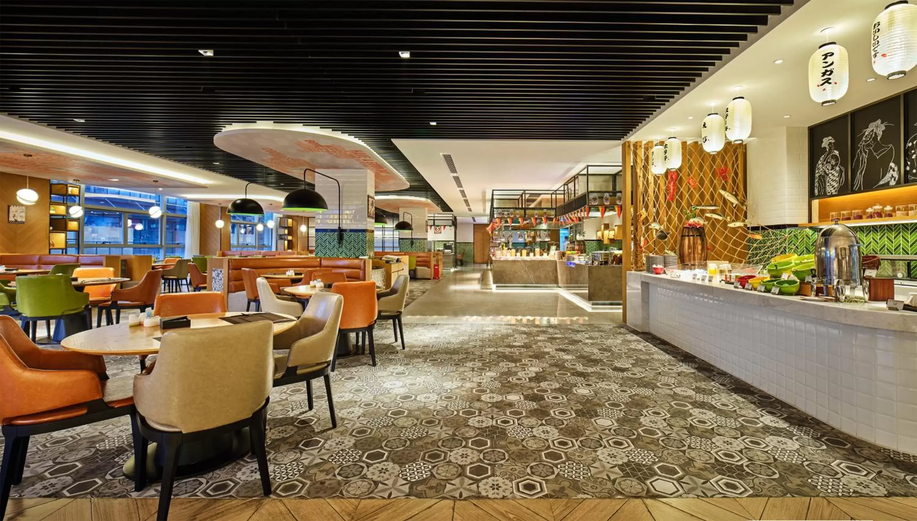 Restaurant/Places to Eat in Holiday Inn Guangzhou South Lake, an IHG Hotel