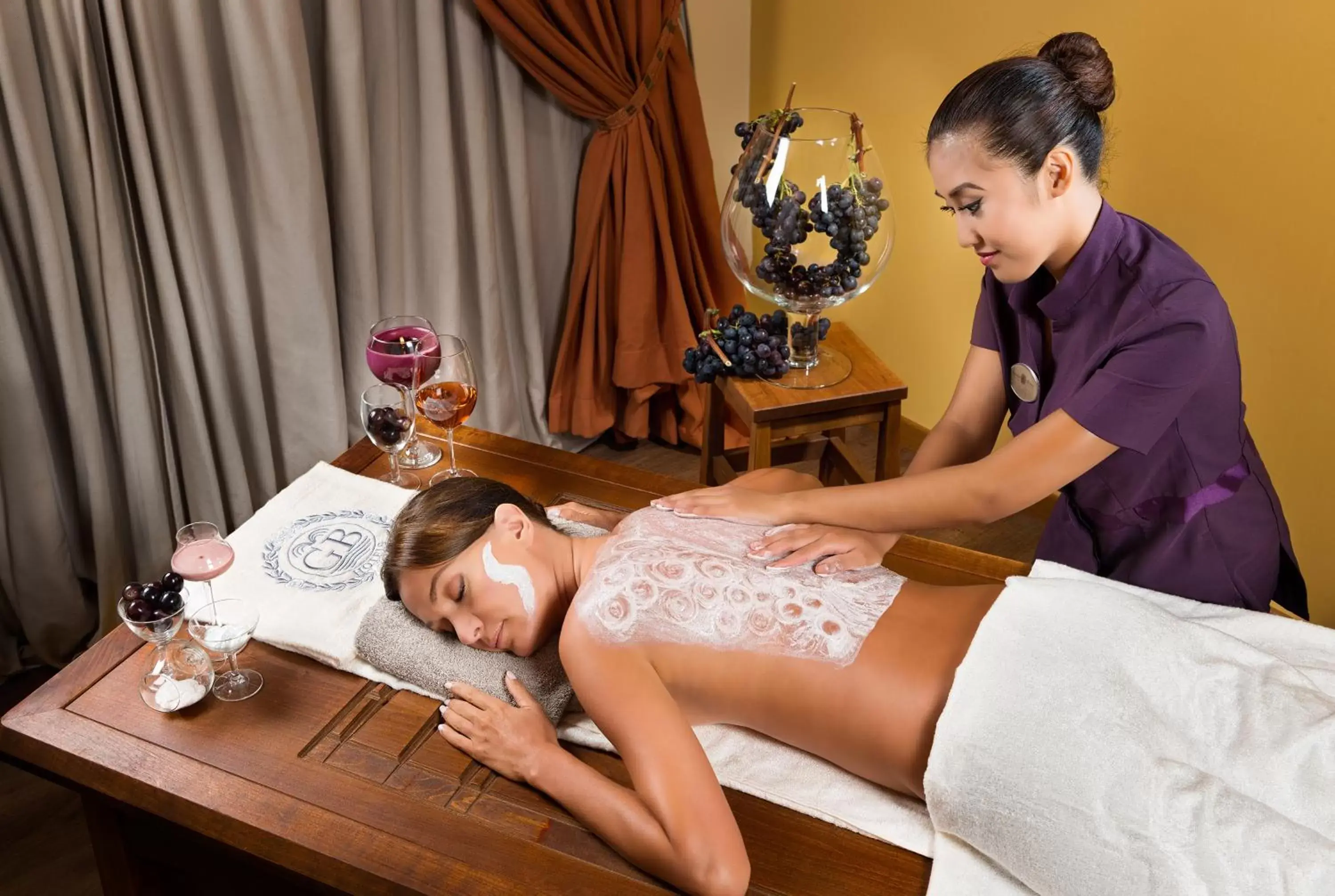 Spa and wellness centre/facilities in Hotel Metropole Spa and wellness centre/facilities in Hotel Metropole