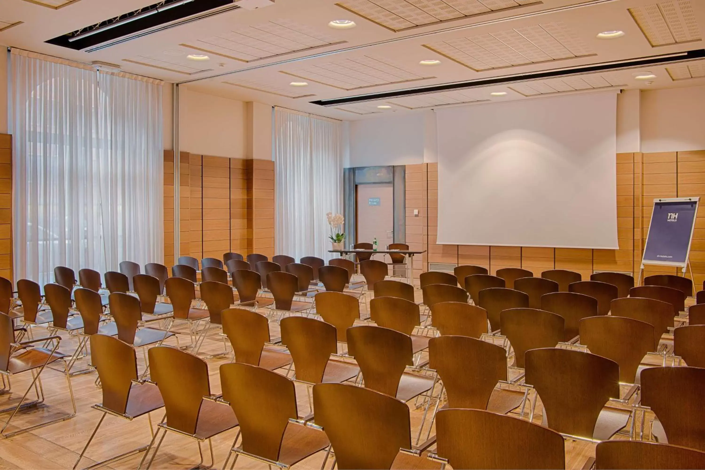 Meeting/conference room in NH Collection Torino Santo Stefano