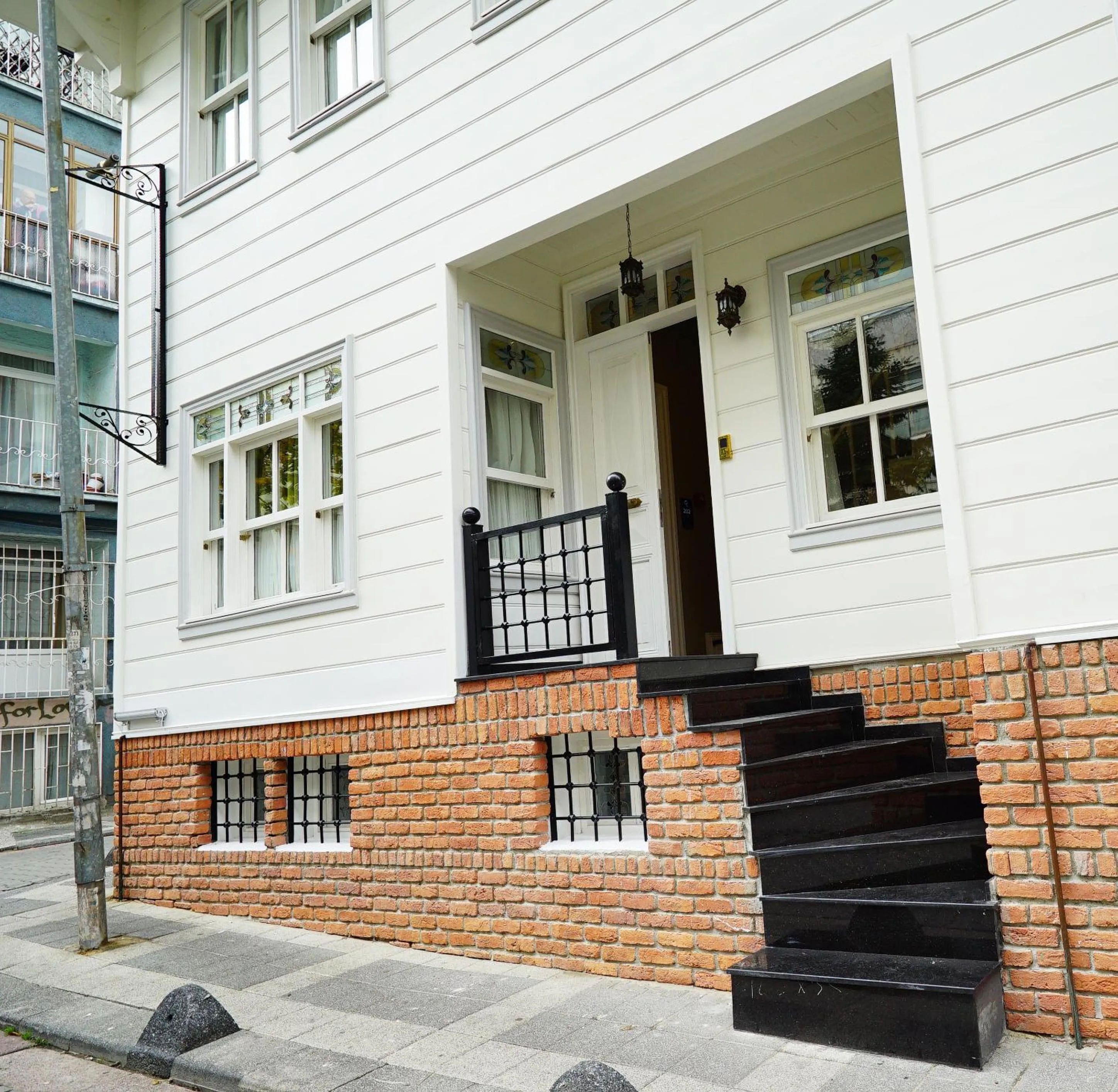 Property building in Best Pasaport Pier Otel Kadıköy